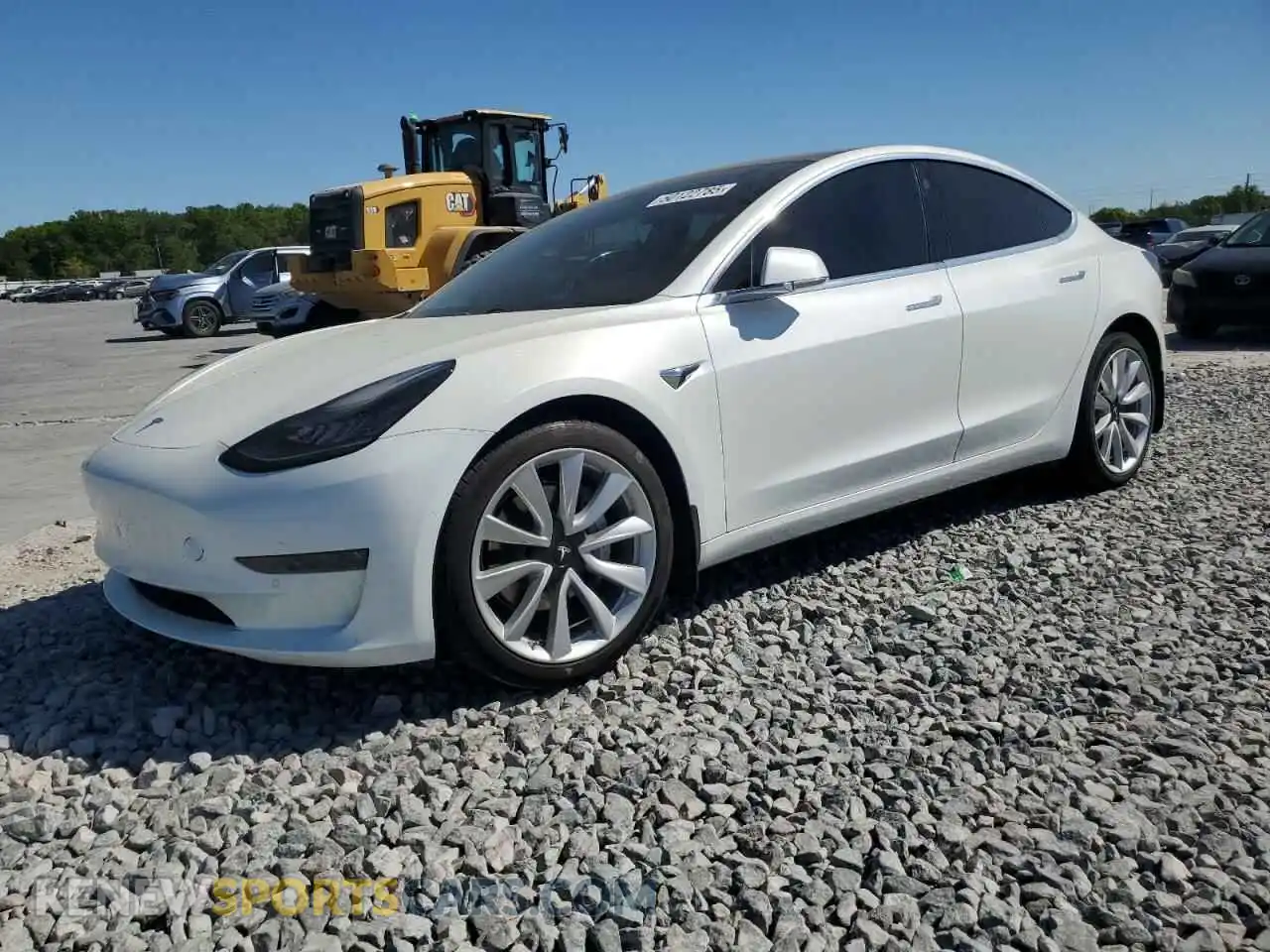 1 Photograph of a damaged car 5YJ3E1EB2LF512184 TESLA MODEL 3 2020
