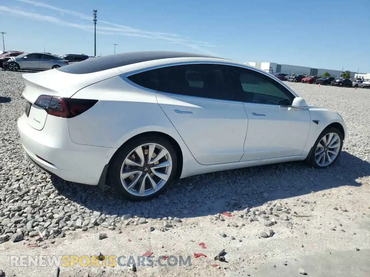 3 Photograph of a damaged car 5YJ3E1EB2LF512184 TESLA MODEL 3 2020
