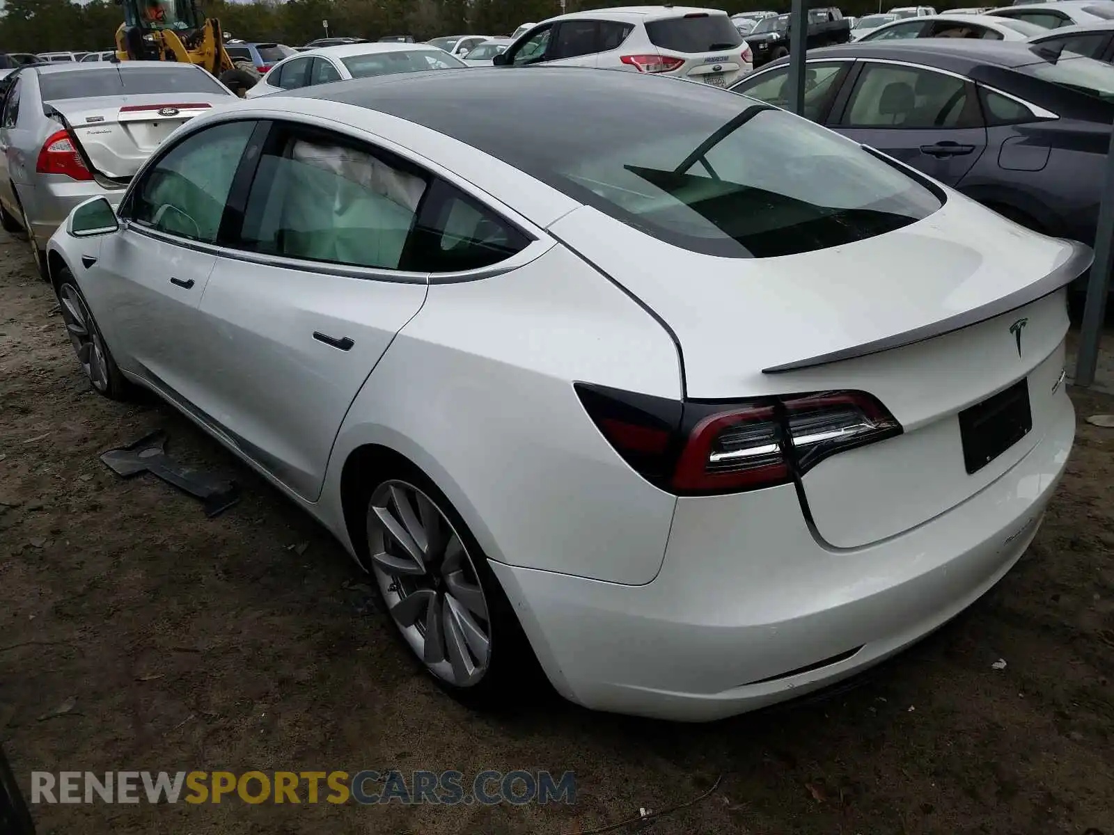 3 Photograph of a damaged car 5YJ3E1EB2LF601267 TESLA MODEL 3 2020