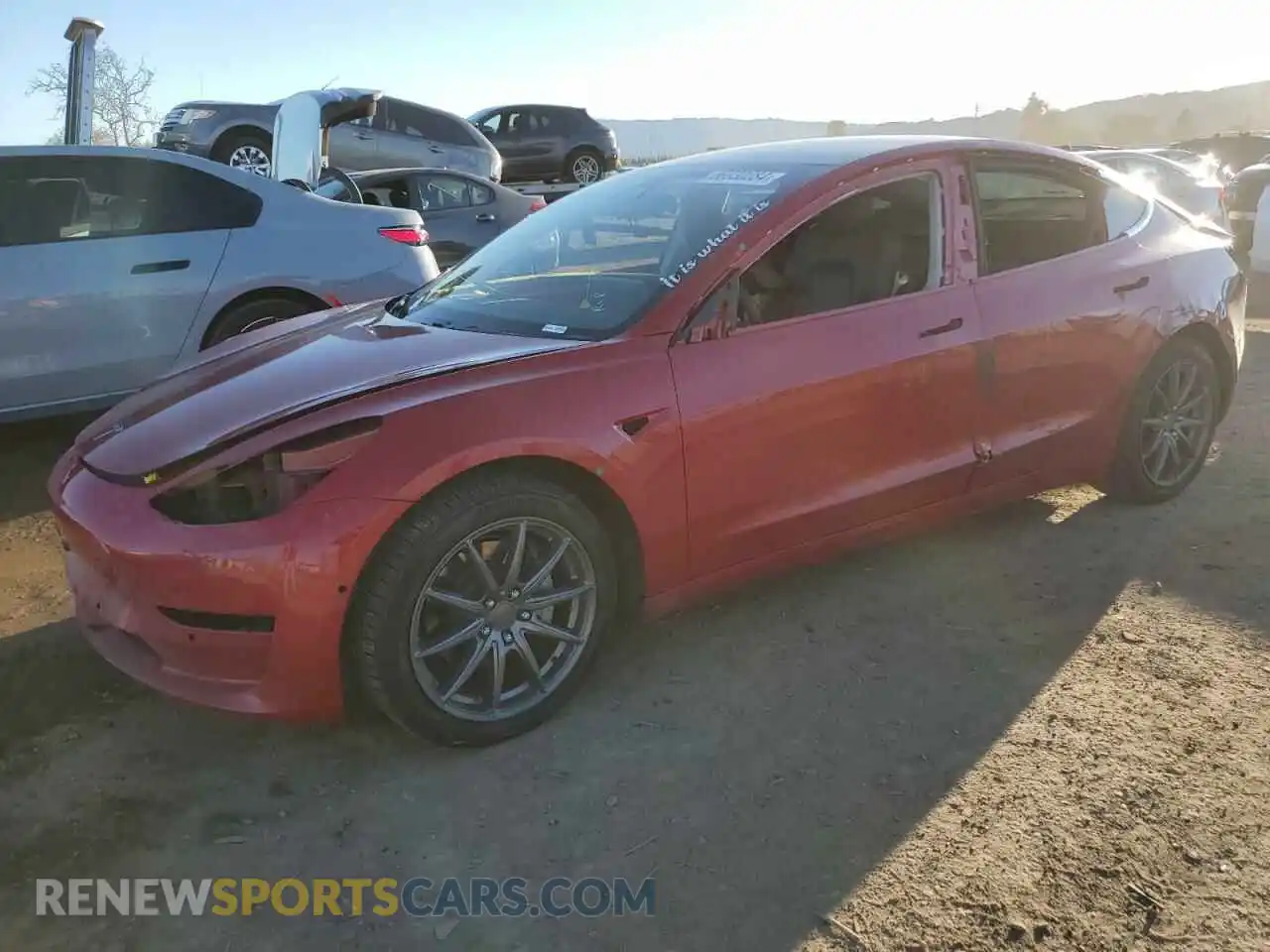 1 Photograph of a damaged car 5YJ3E1EB2LF635855 TESLA MODEL 3 2020