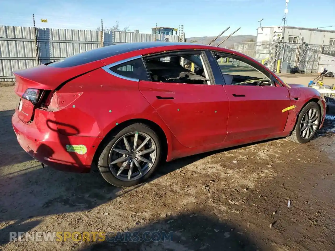 3 Photograph of a damaged car 5YJ3E1EB2LF635855 TESLA MODEL 3 2020