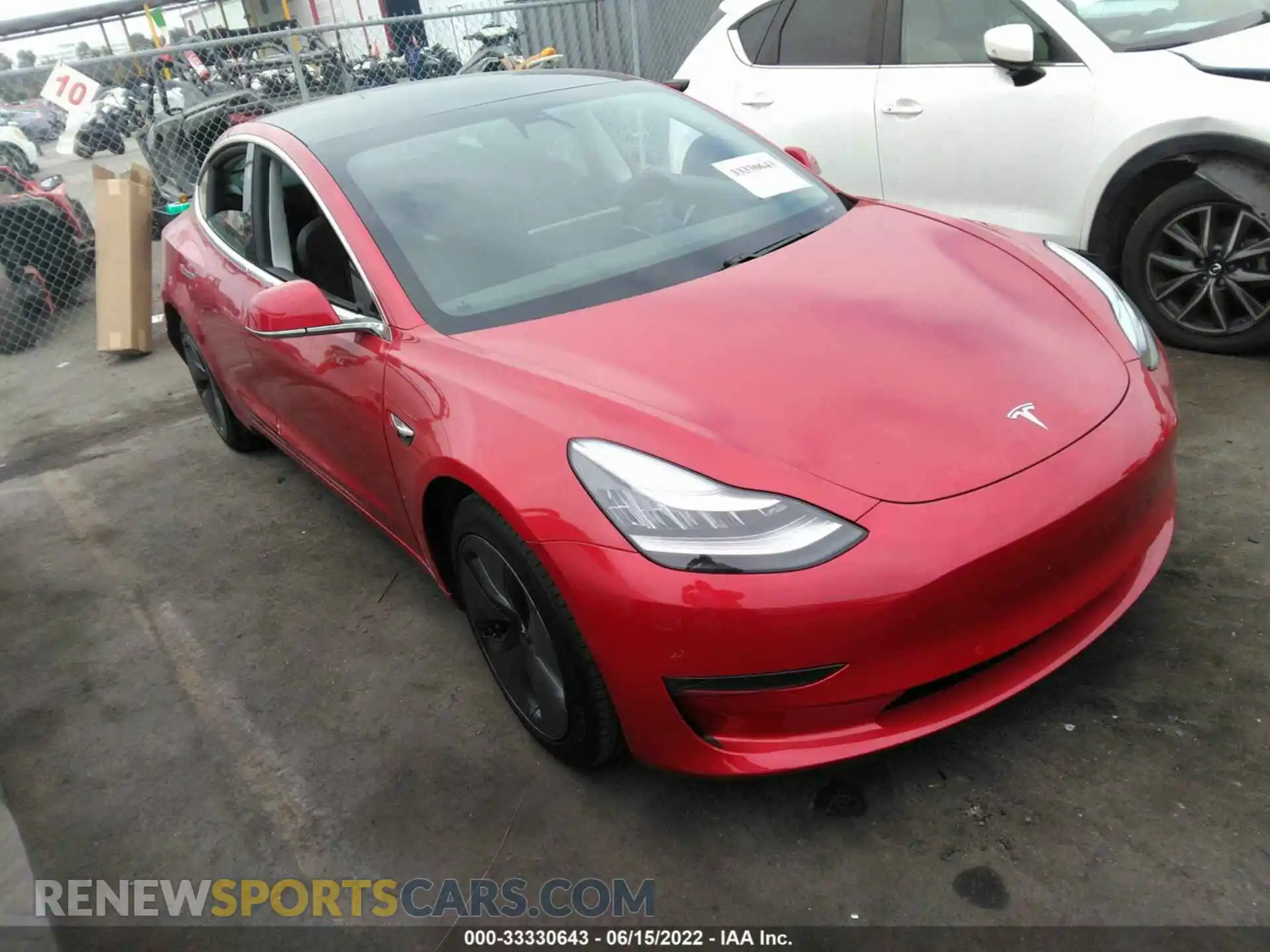 1 Photograph of a damaged car 5YJ3E1EB2LF711011 TESLA MODEL 3 2020