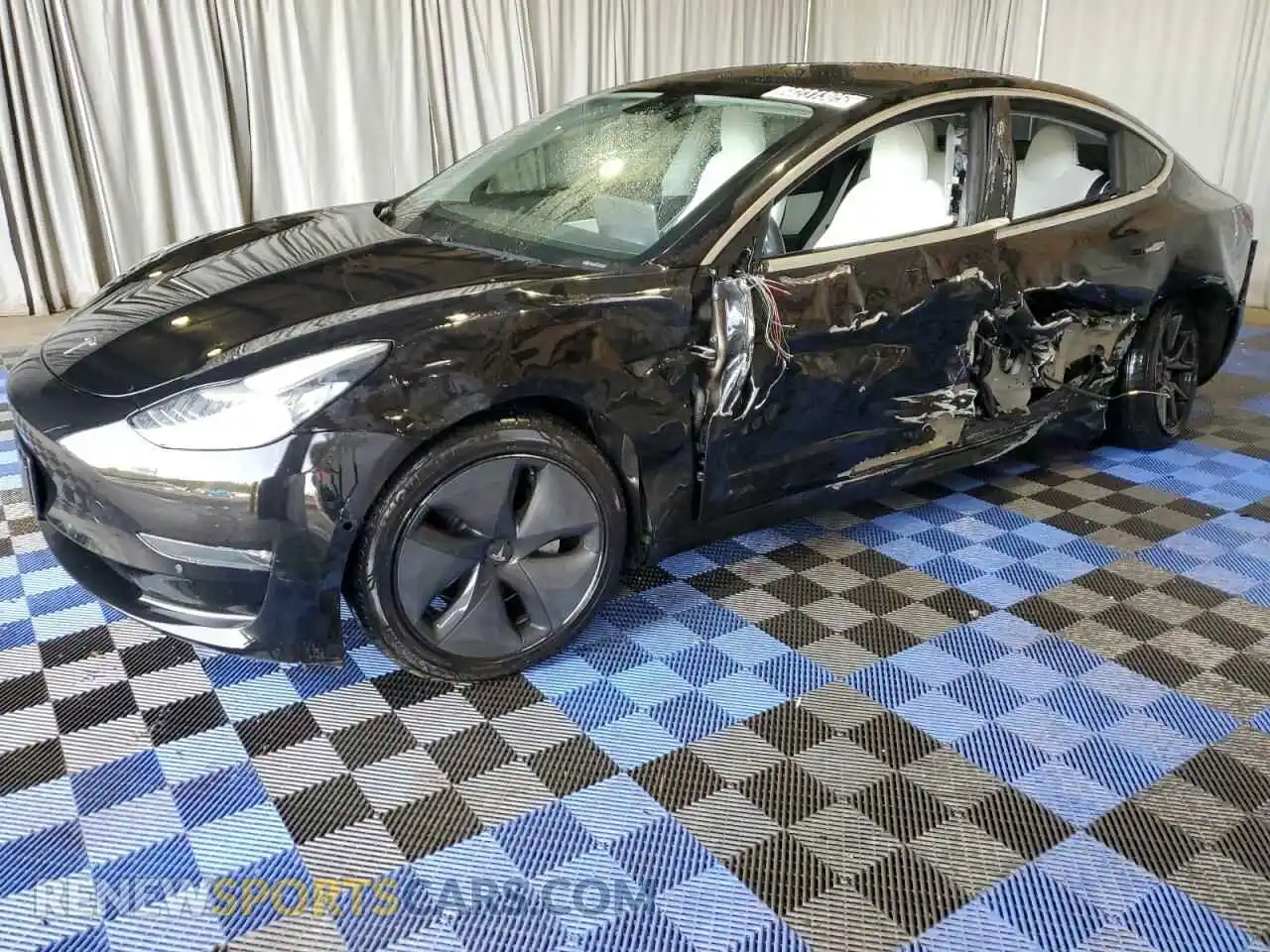 1 Photograph of a damaged car 5YJ3E1EB2LF744655 TESLA MODEL 3 2020