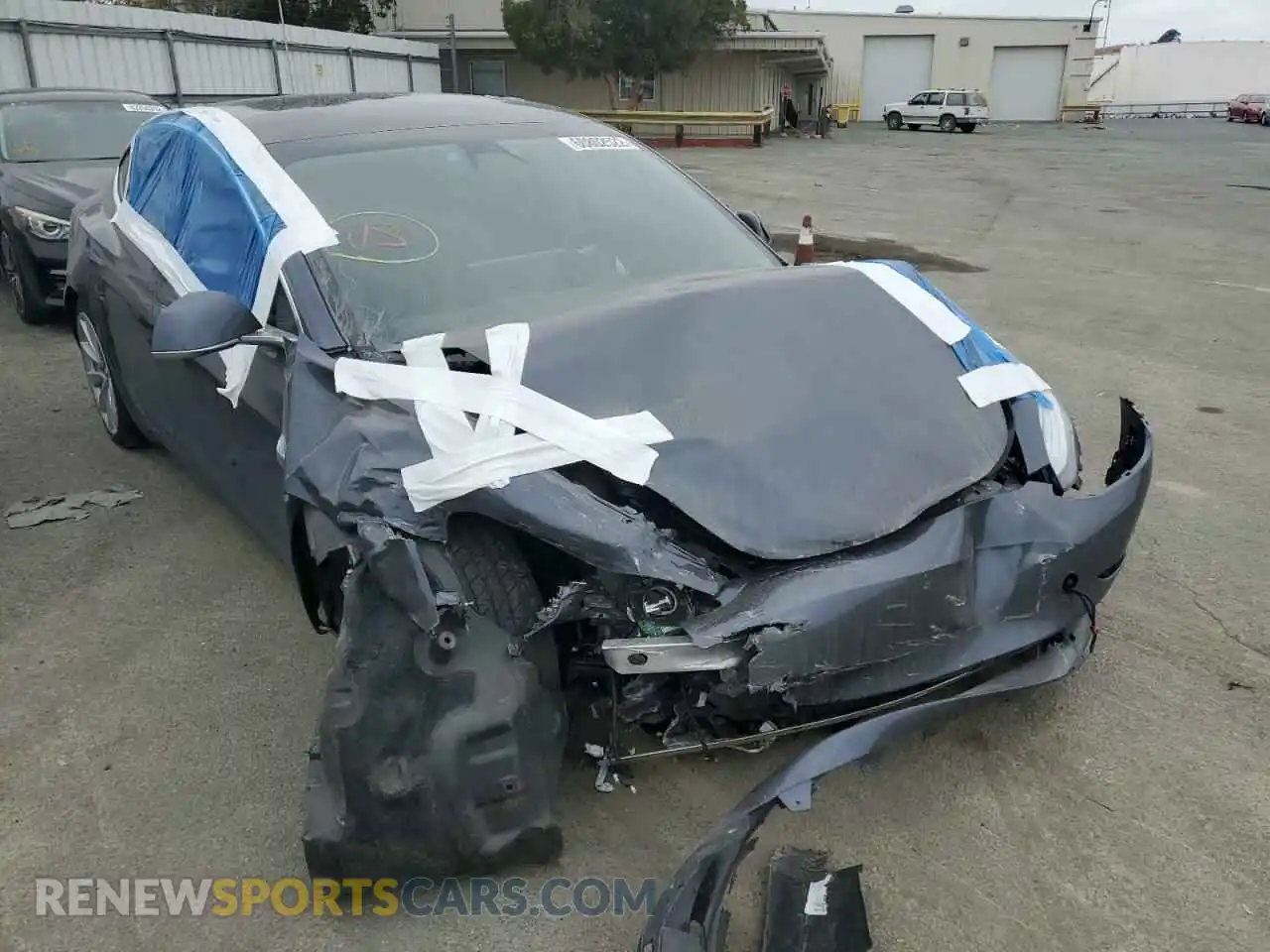 1 Photograph of a damaged car 5YJ3E1EB3LF646444 TESLA MODEL 3 2020
