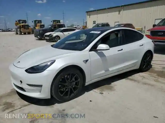 1 Photograph of a damaged car 5YJ3E1EB3LF795906 TESLA MODEL 3 2020
