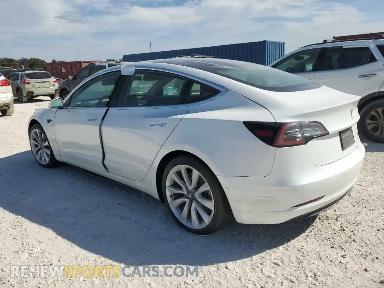 2 fotografías del automóvil dañado 5YJ3E1EB4LF667321 TESLA MODEL 3 2020