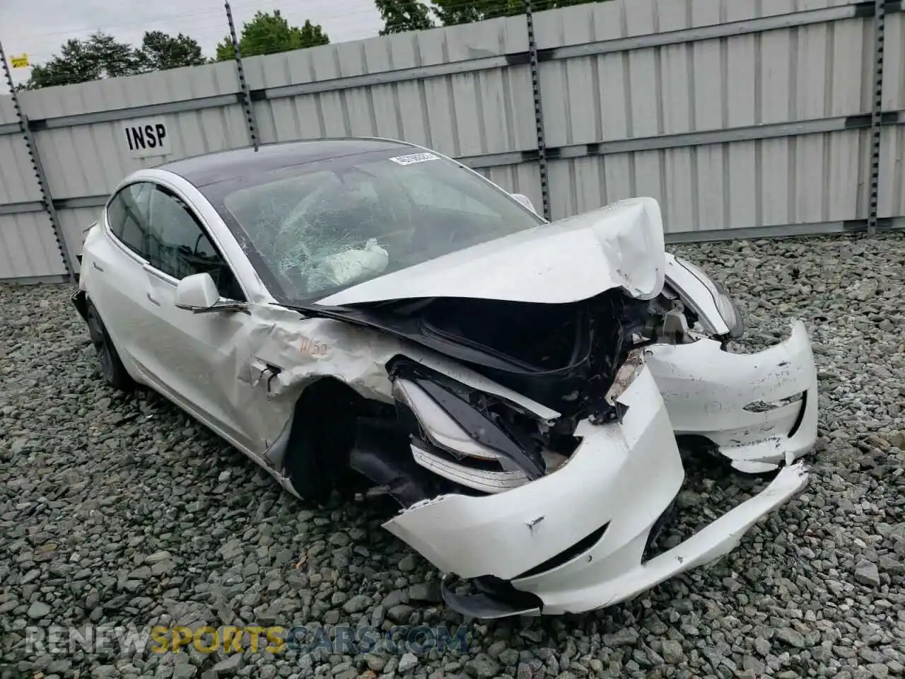 1 Photograph of a damaged car 5YJ3E1EB4LF741692 TESLA MODEL 3 2020
