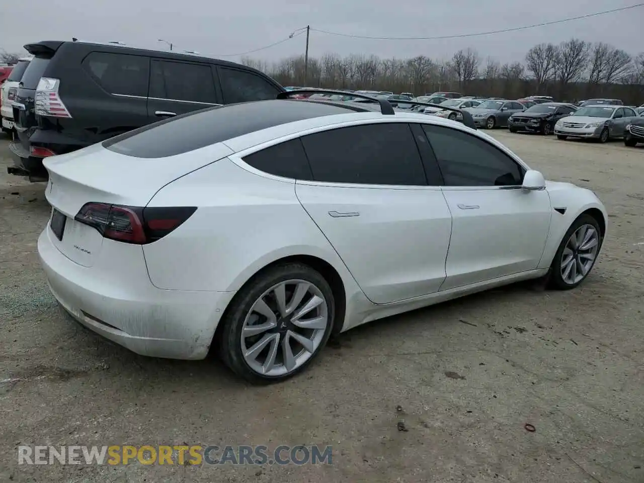 3 Photograph of a damaged car 5YJ3E1EB4LF795607 TESLA MODEL 3 2020