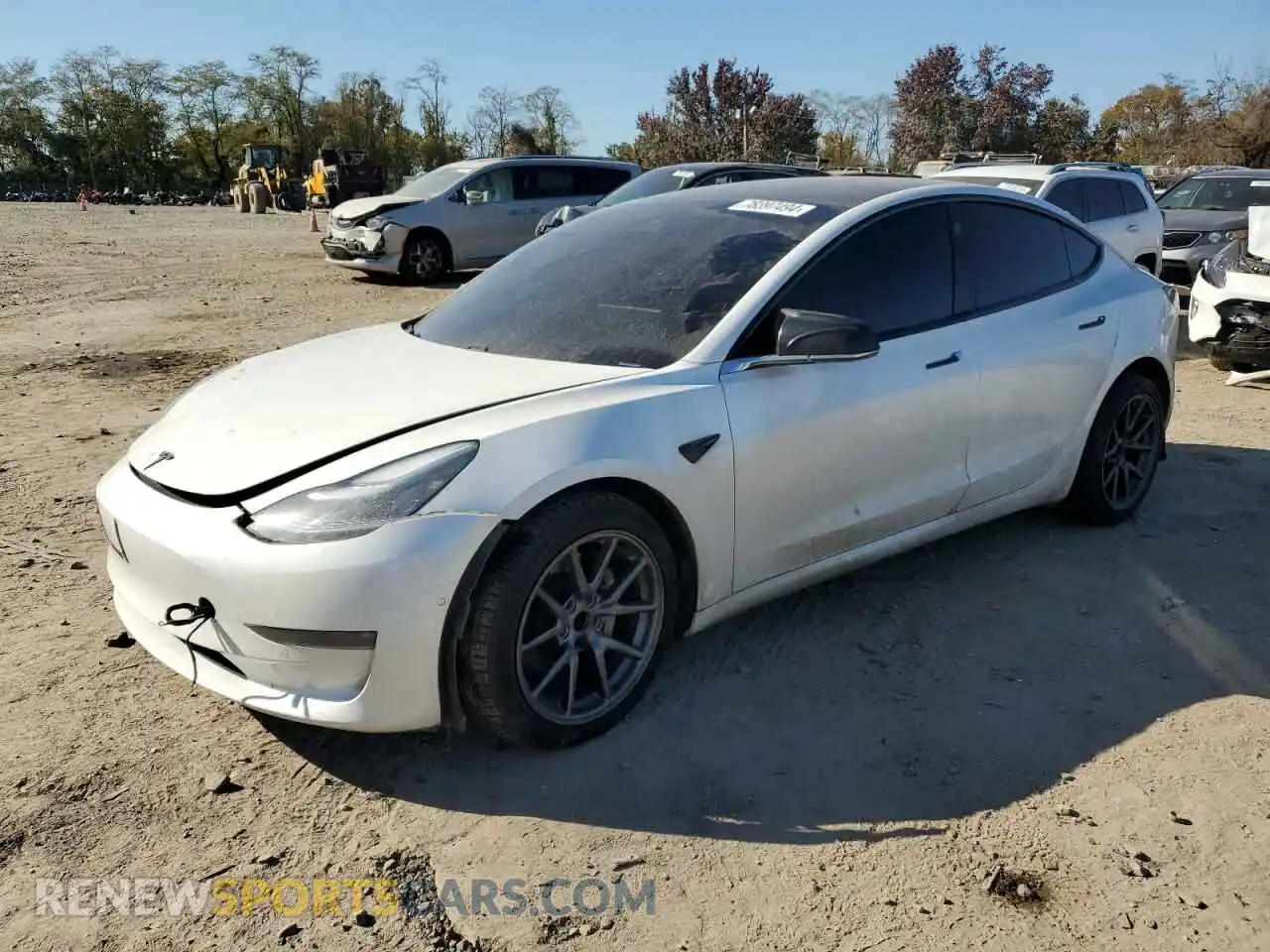 1 Photograph of a damaged car 5YJ3E1EB5LF618452 TESLA MODEL 3 2020