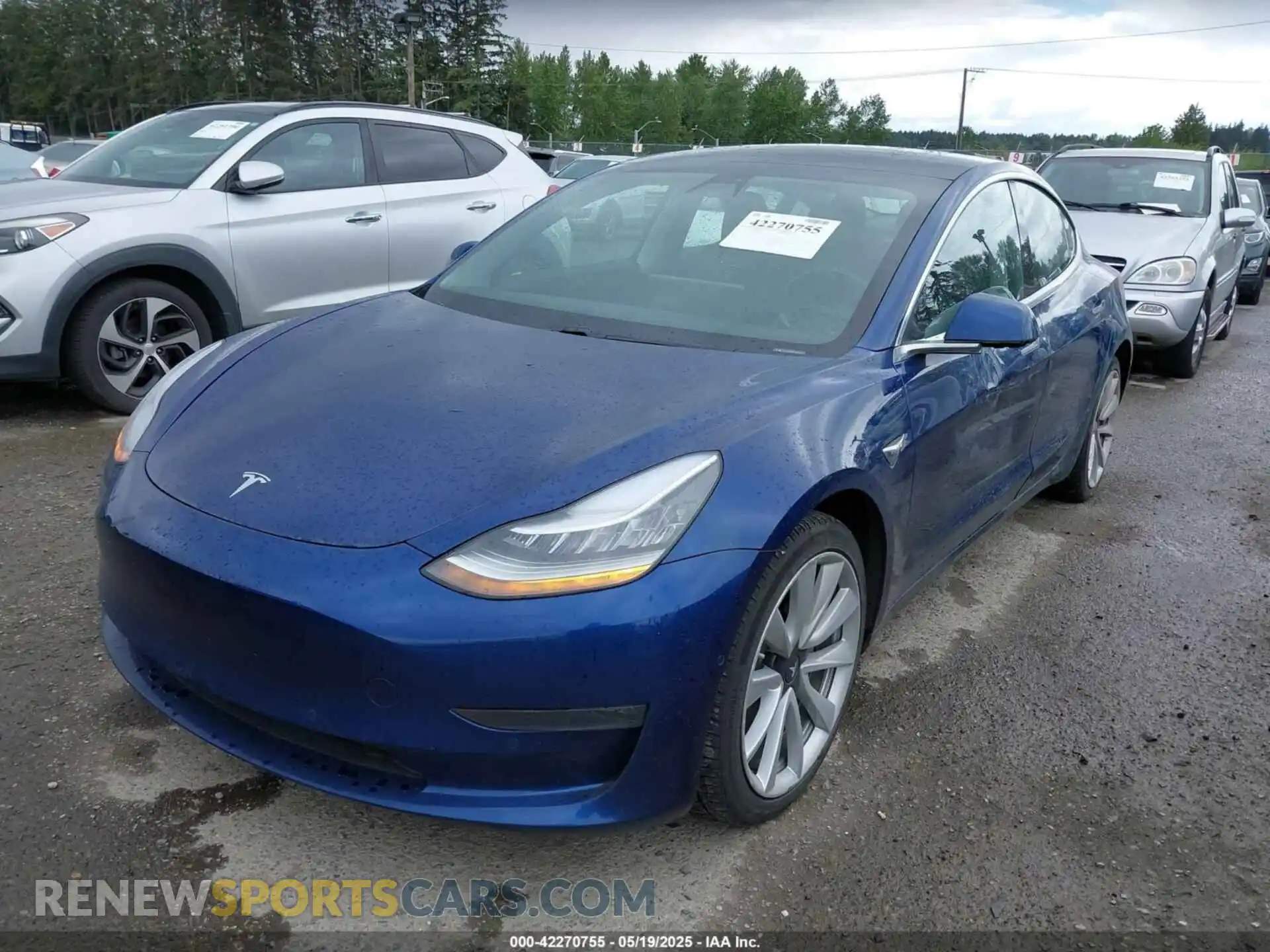 2 Photograph of a damaged car 5YJ3E1EB5LF620699 TESLA MODEL 3 2020
