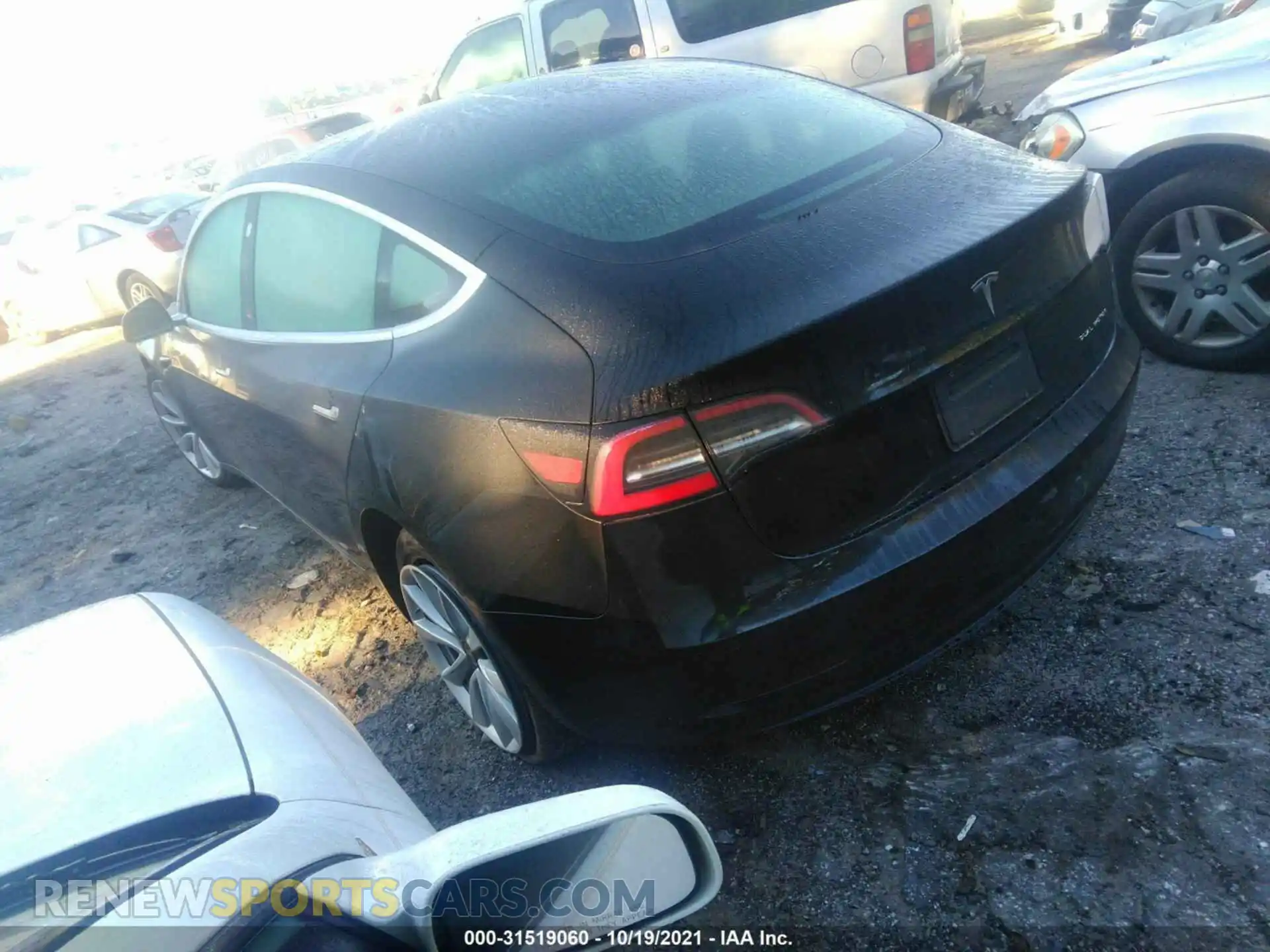 3 Photograph of a damaged car 5YJ3E1EB5LF790822 TESLA MODEL 3 2020