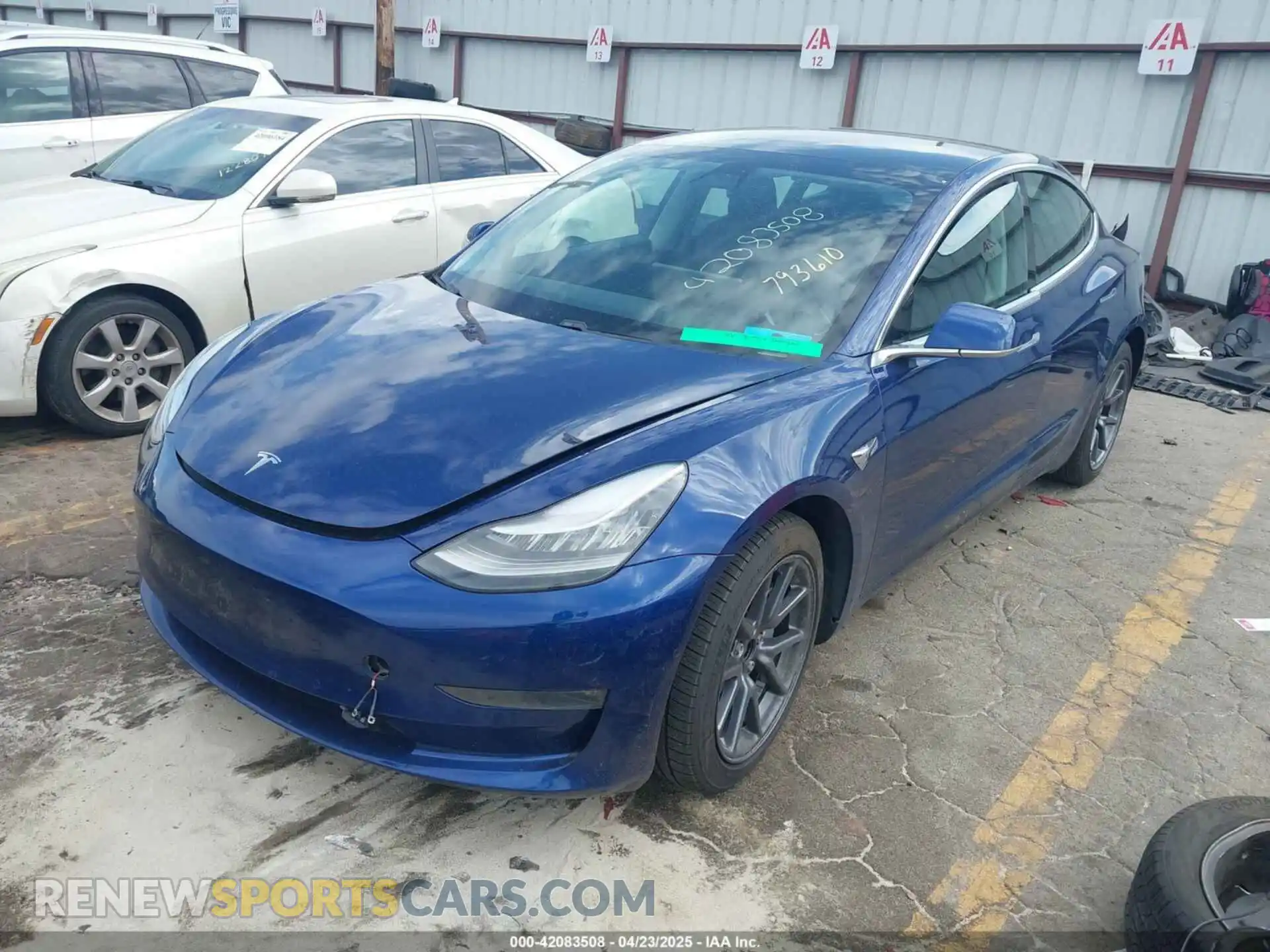 2 Photograph of a damaged car 5YJ3E1EB5LF793610 TESLA MODEL 3 2020