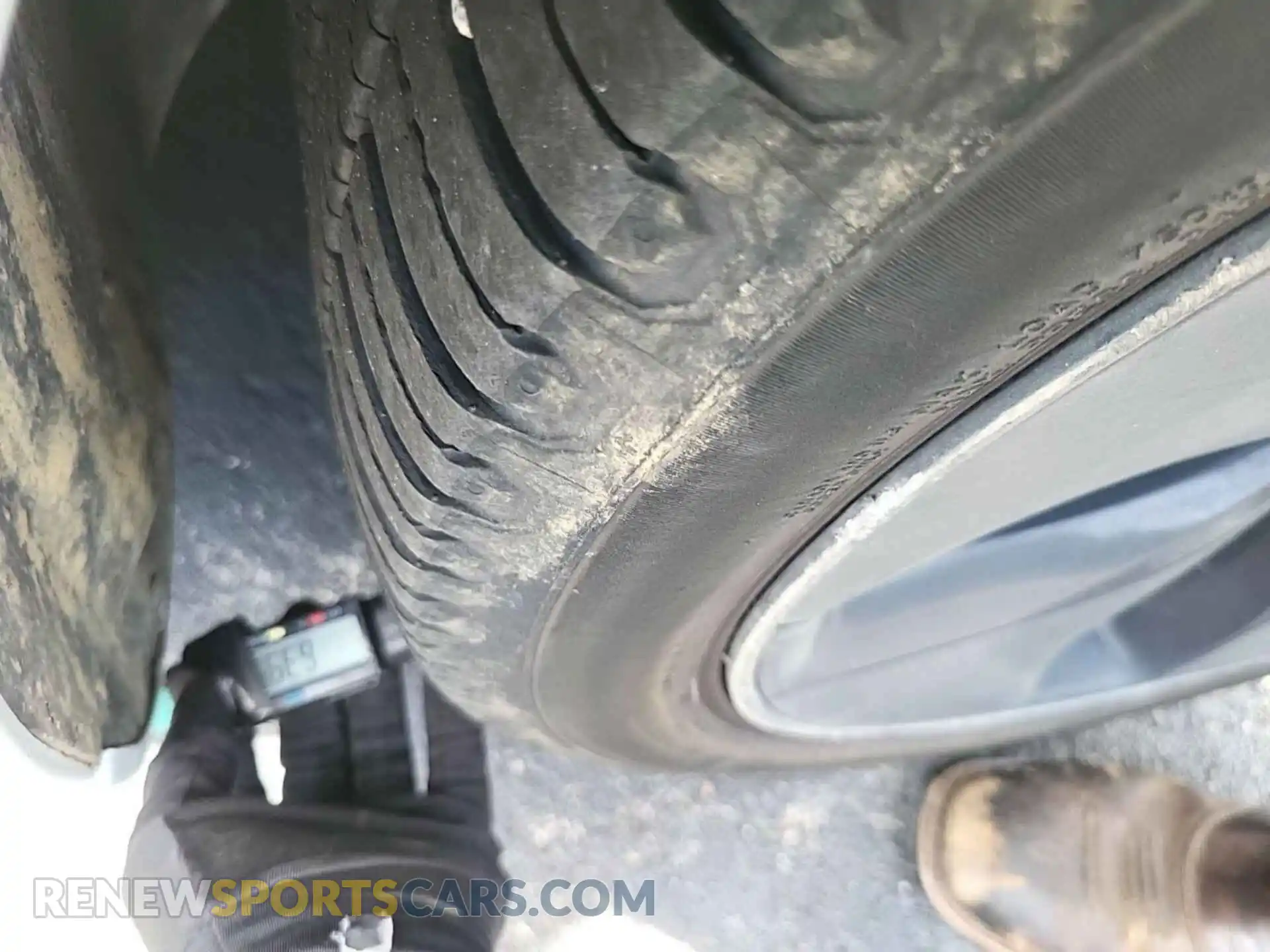 3 Photograph of a damaged car 5YJ3E1EB6LF637298 TESLA MODEL 3 2020
