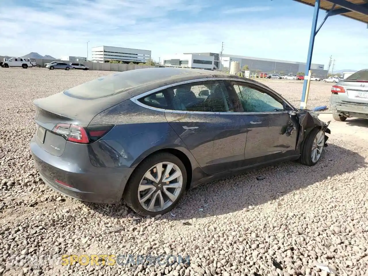 3 Photograph of a damaged car 5YJ3E1EB6LF638063 TESLA MODEL 3 2020