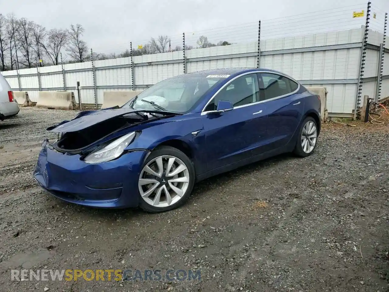 1 Photograph of a damaged car 5YJ3E1EB6LF667000 TESLA MODEL 3 2020