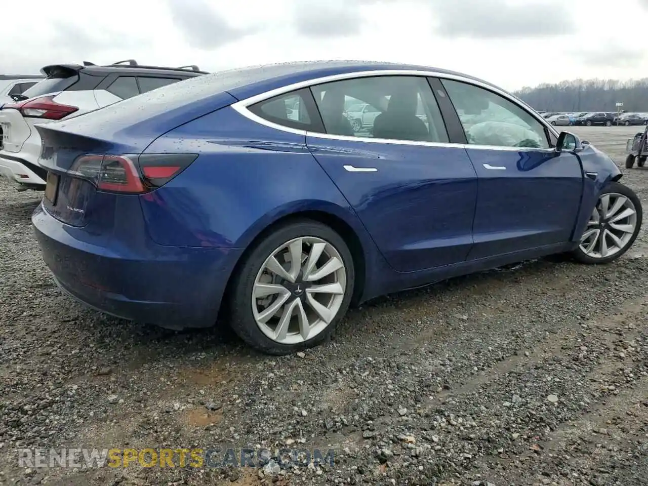 3 Photograph of a damaged car 5YJ3E1EB6LF667000 TESLA MODEL 3 2020