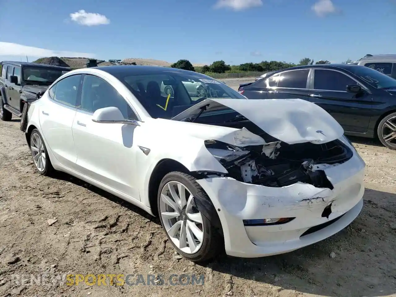 1 Photograph of a damaged car 5YJ3E1EB6LF667305 TESLA MODEL 3 2020