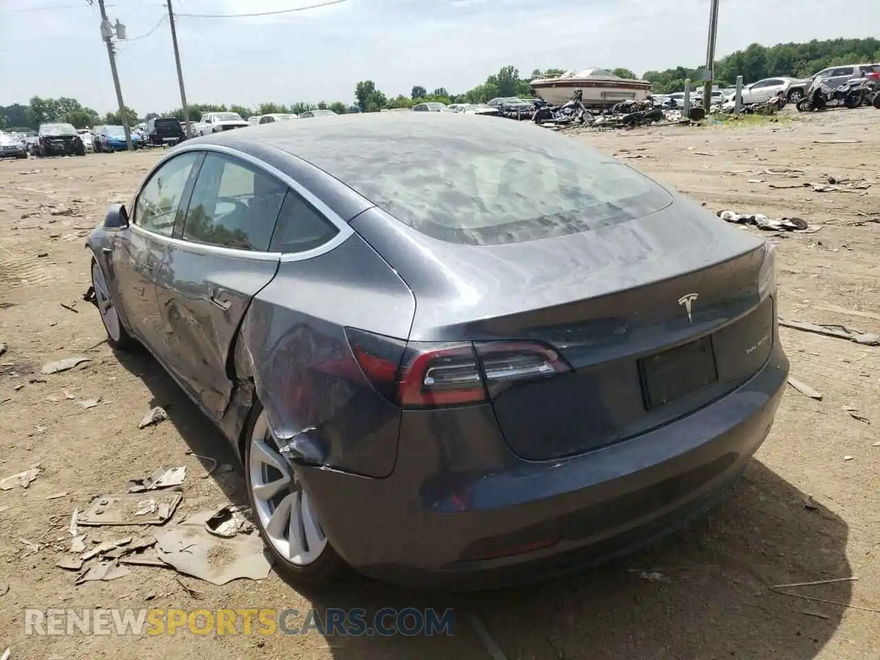 3 Photograph of a damaged car 5YJ3E1EB6LF722013 TESLA MODEL 3 2020