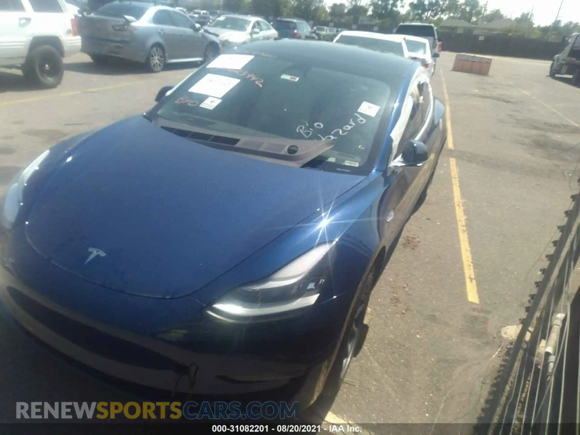 2 Photograph of a damaged car 5YJ3E1EB7LF639366 TESLA MODEL 3 2020