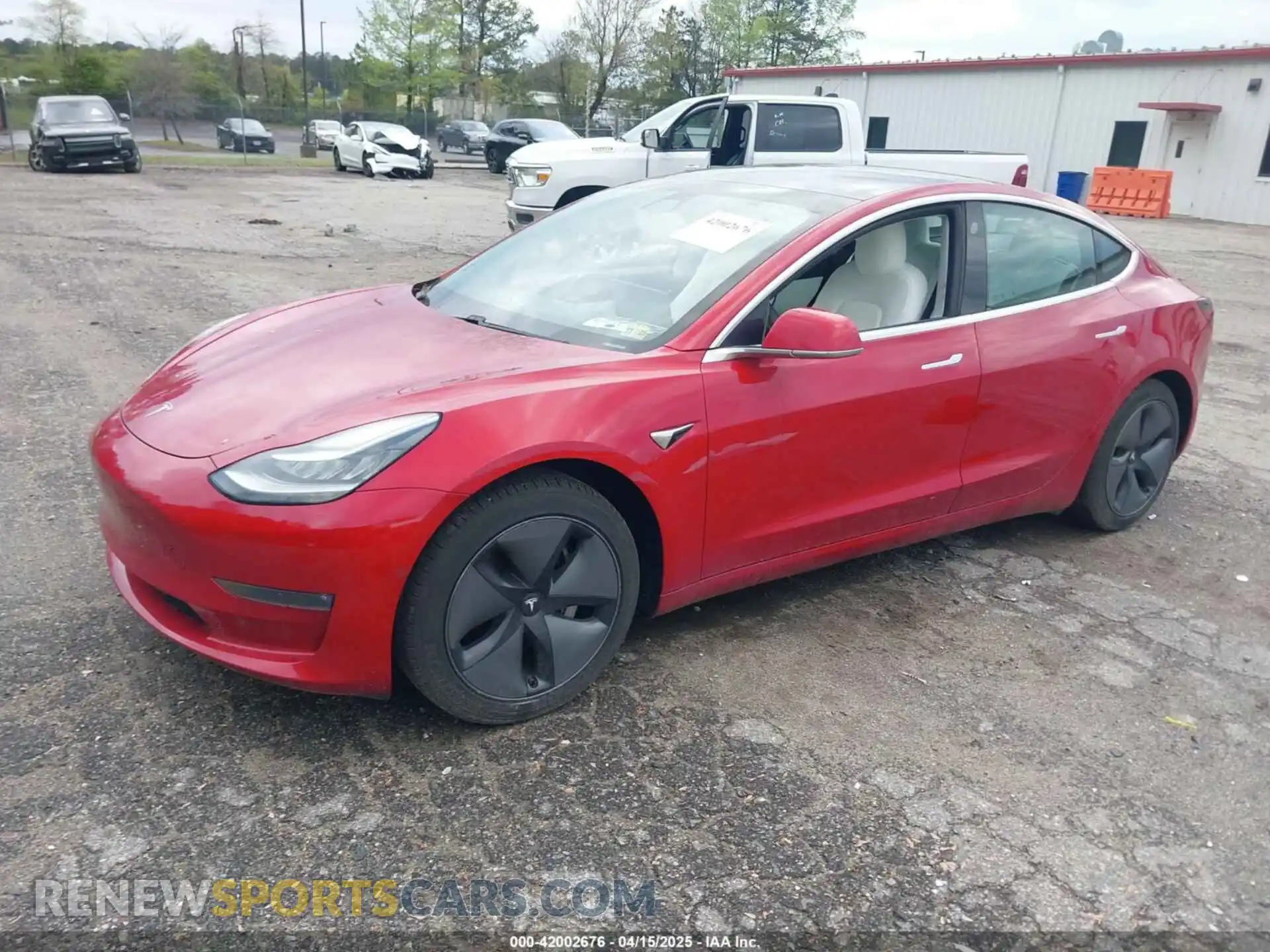 2 Photograph of a damaged car 5YJ3E1EB7LF668172 TESLA MODEL 3 2020