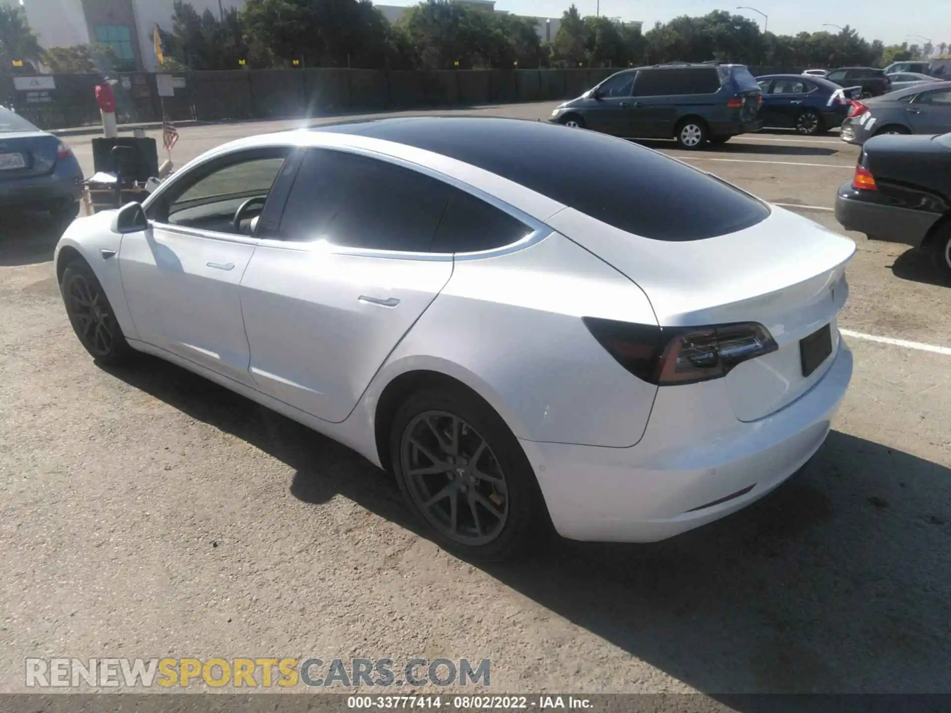3 Photograph of a damaged car 5YJ3E1EB7LF803179 TESLA MODEL 3 2020