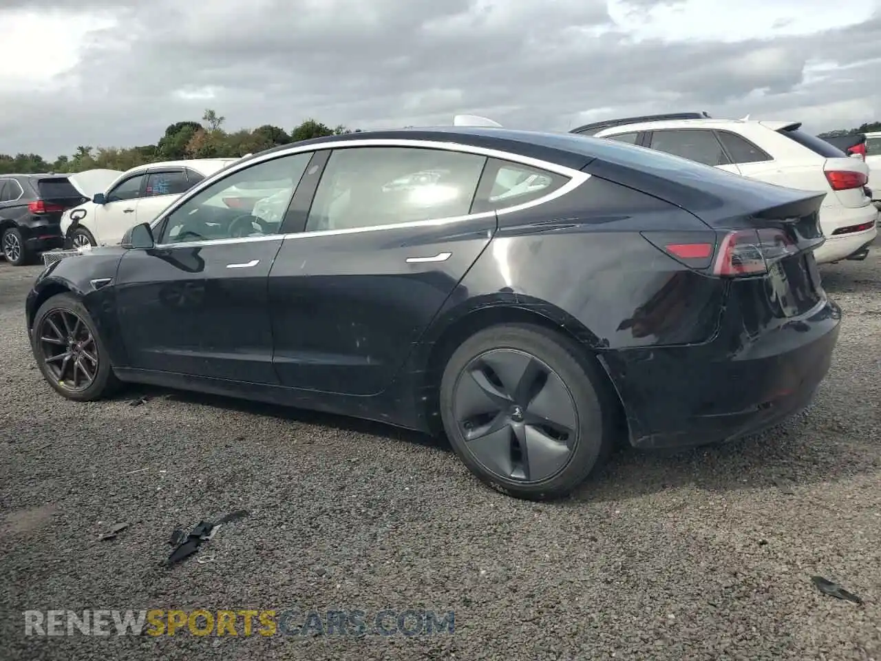 2 Photograph of a damaged car 5YJ3E1EB8LF599475 TESLA MODEL 3 2020