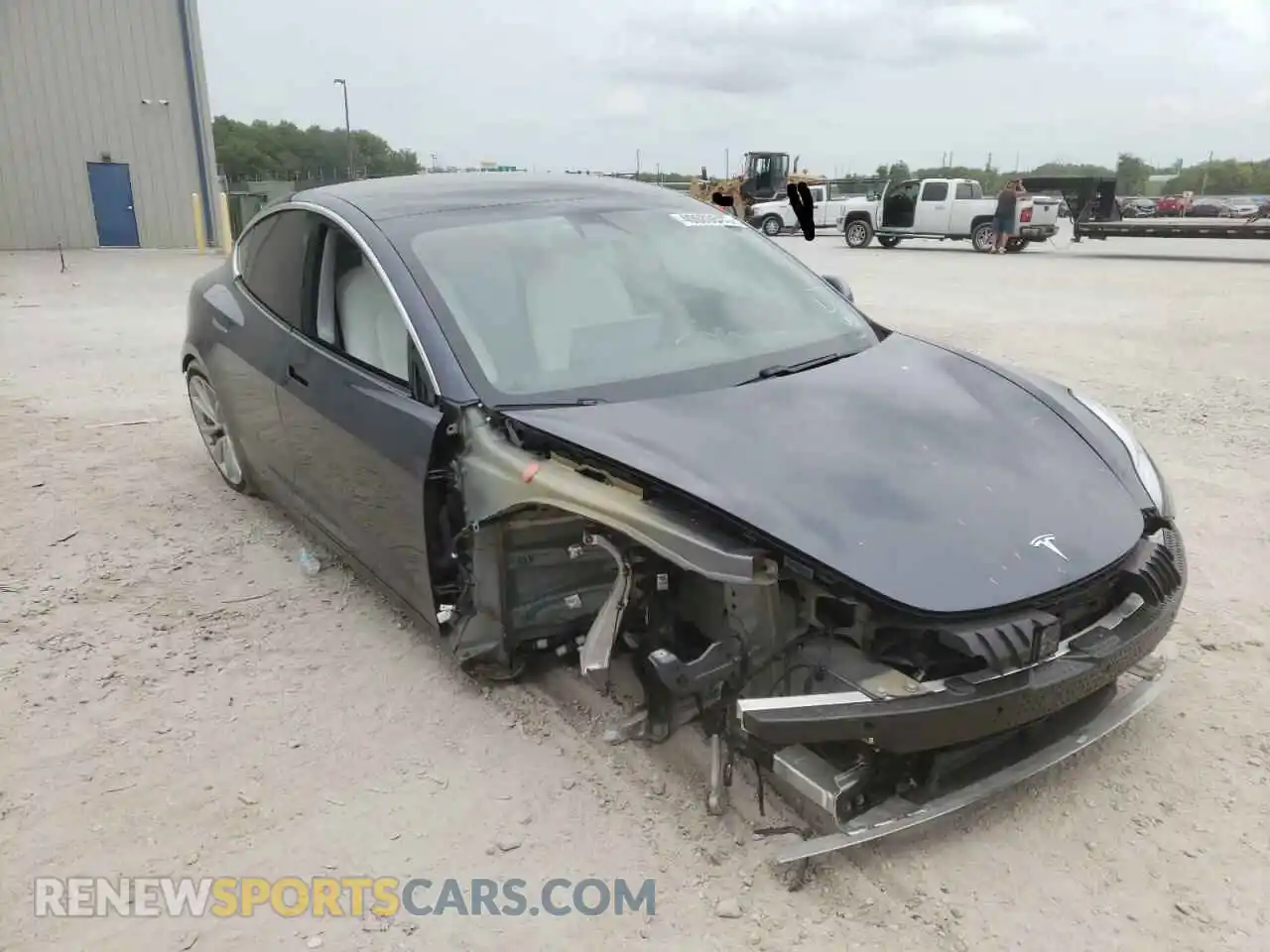 1 Photograph of a damaged car 5YJ3E1EB8LF640087 TESLA MODEL 3 2020