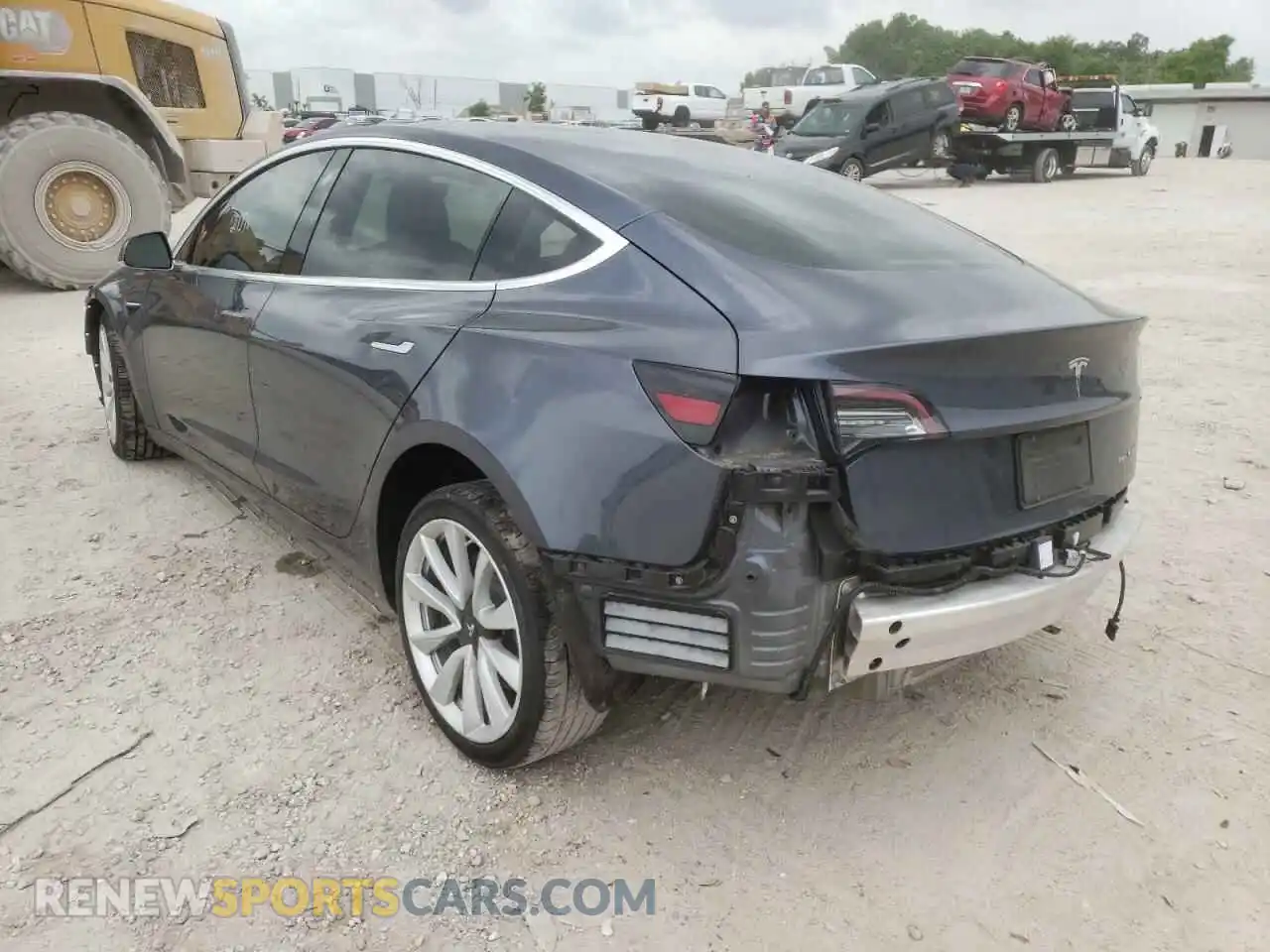 3 Photograph of a damaged car 5YJ3E1EB8LF640087 TESLA MODEL 3 2020