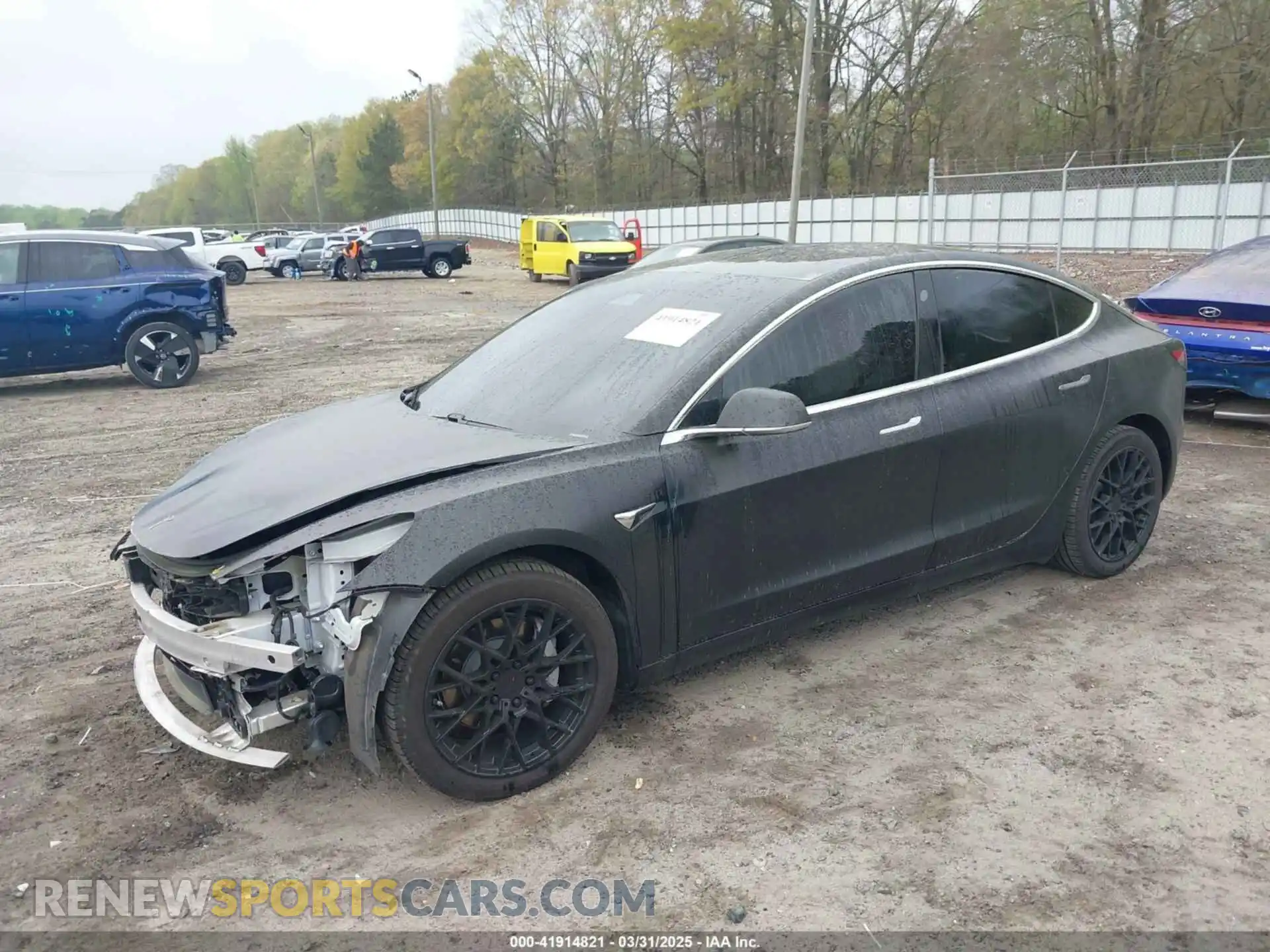 2 Photograph of a damaged car 5YJ3E1EB8LF712583 TESLA MODEL 3 2020
