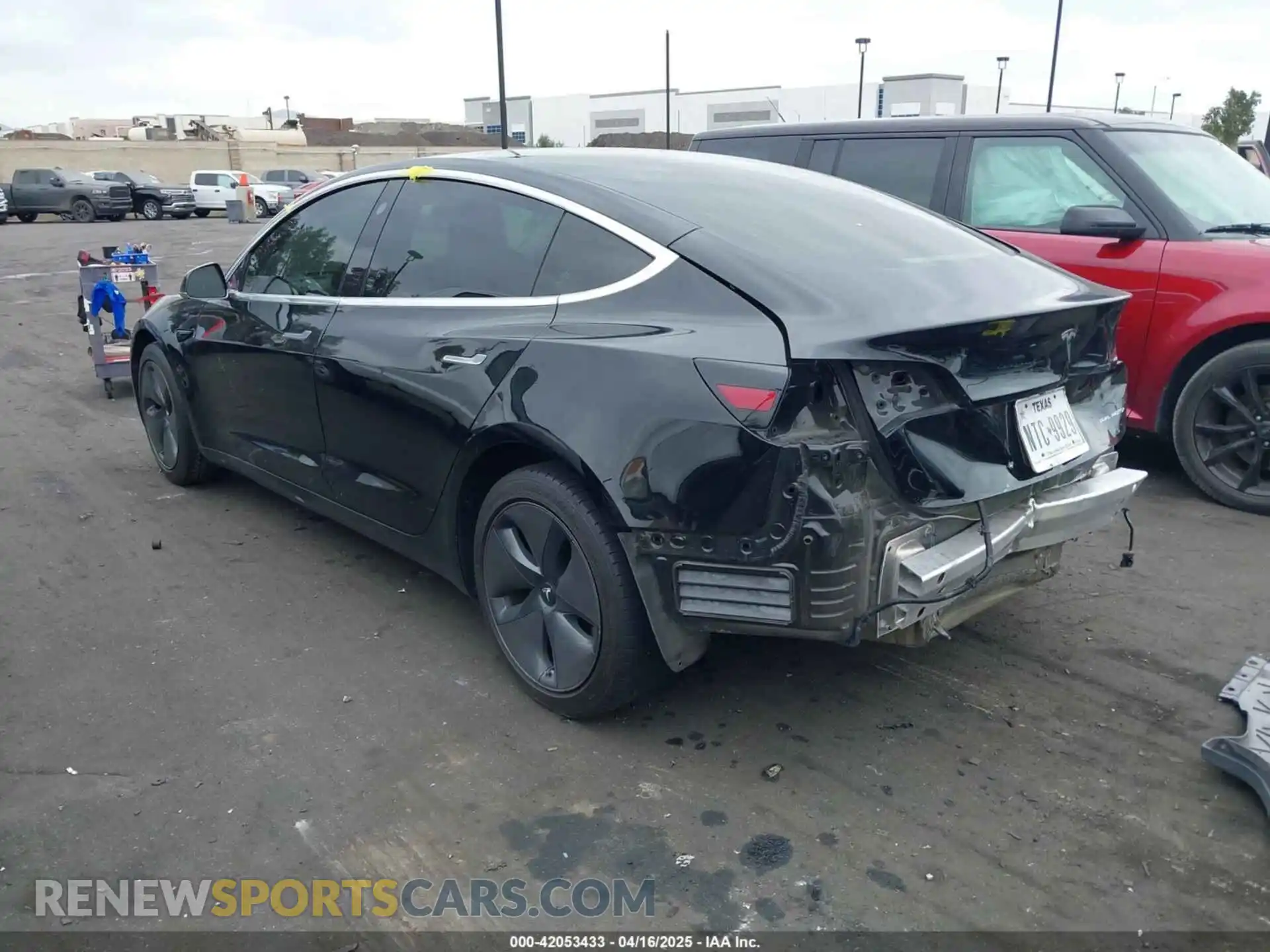 3 Photograph of a damaged car 5YJ3E1EB8LF790197 TESLA MODEL 3 2020