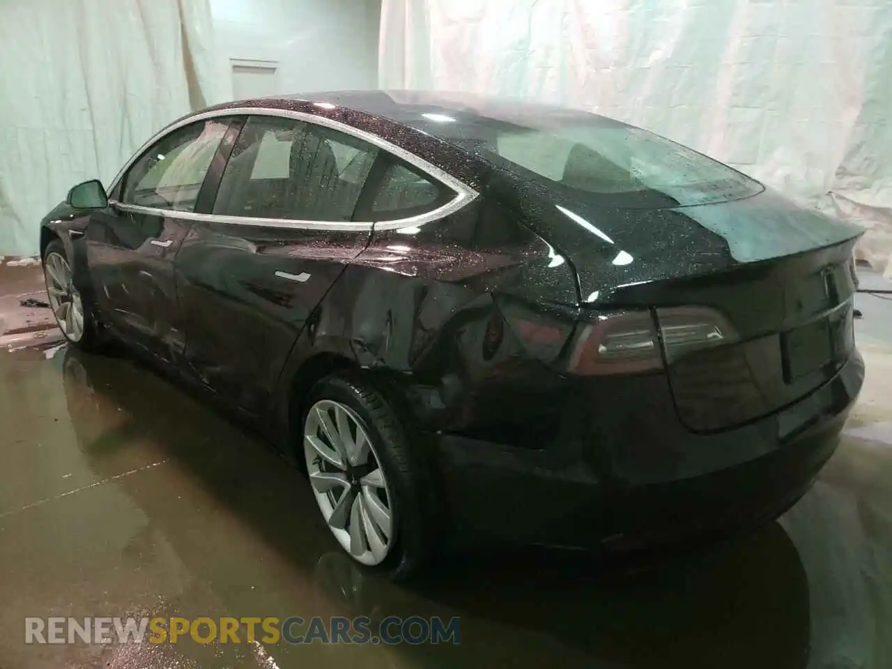 3 Photograph of a damaged car 5YJ3E1EB8LF795285 TESLA MODEL 3 2020
