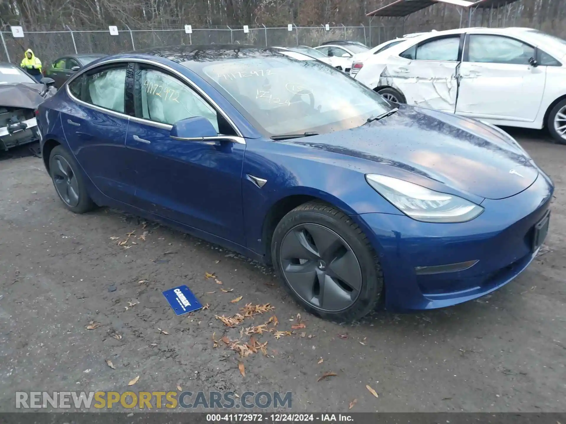 1 Photograph of a damaged car 5YJ3E1EB9LF535056 TESLA MODEL 3 2020