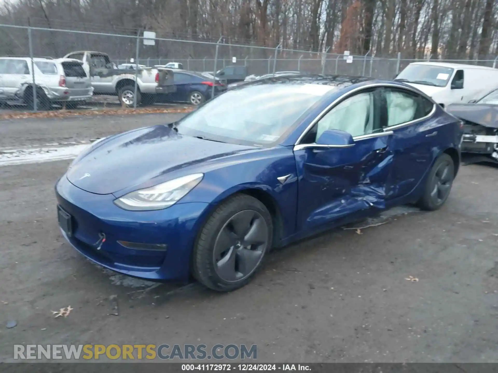 2 Photograph of a damaged car 5YJ3E1EB9LF535056 TESLA MODEL 3 2020