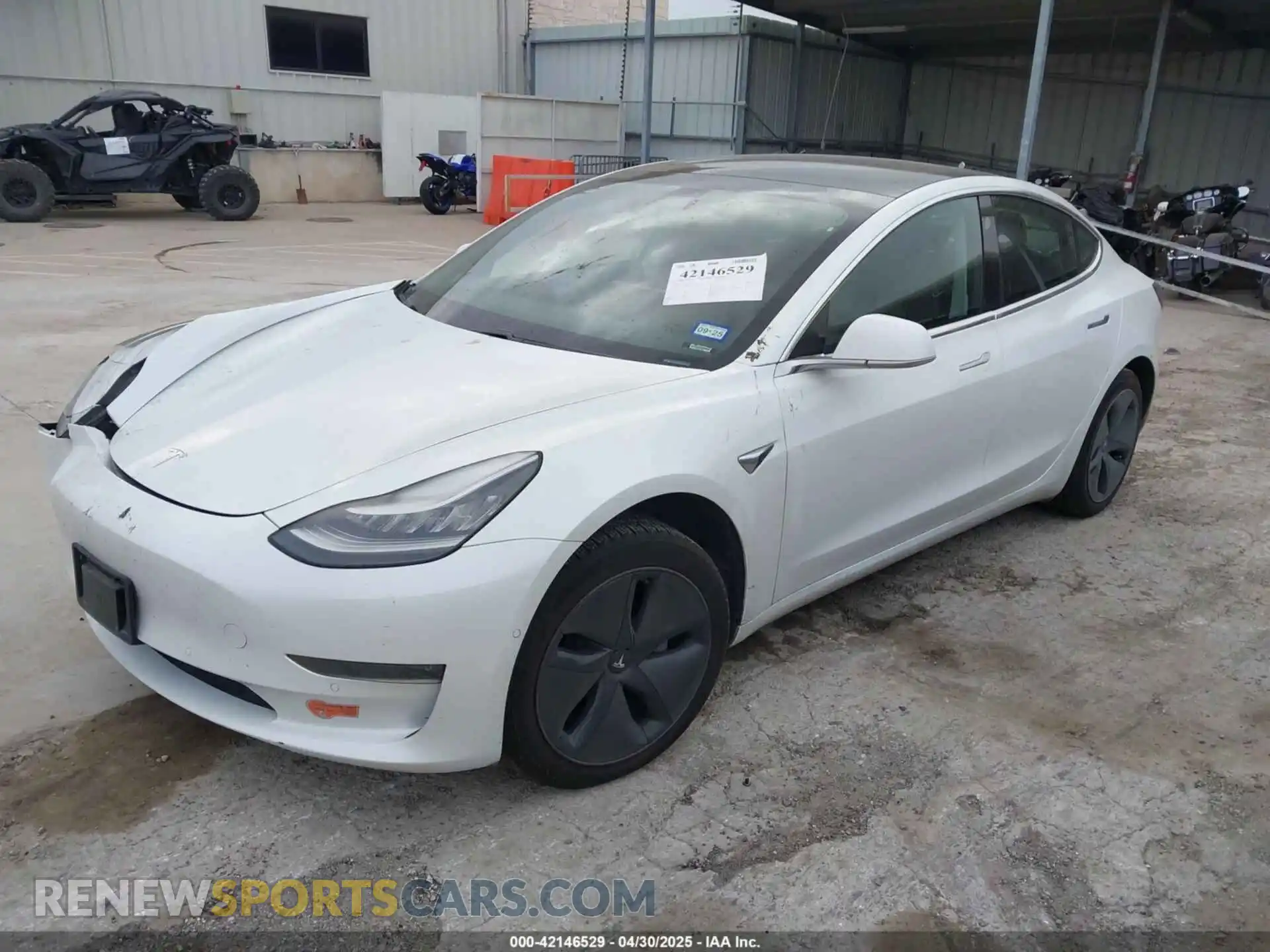 2 Photograph of a damaged car 5YJ3E1EB9LF619166 TESLA MODEL 3 2020