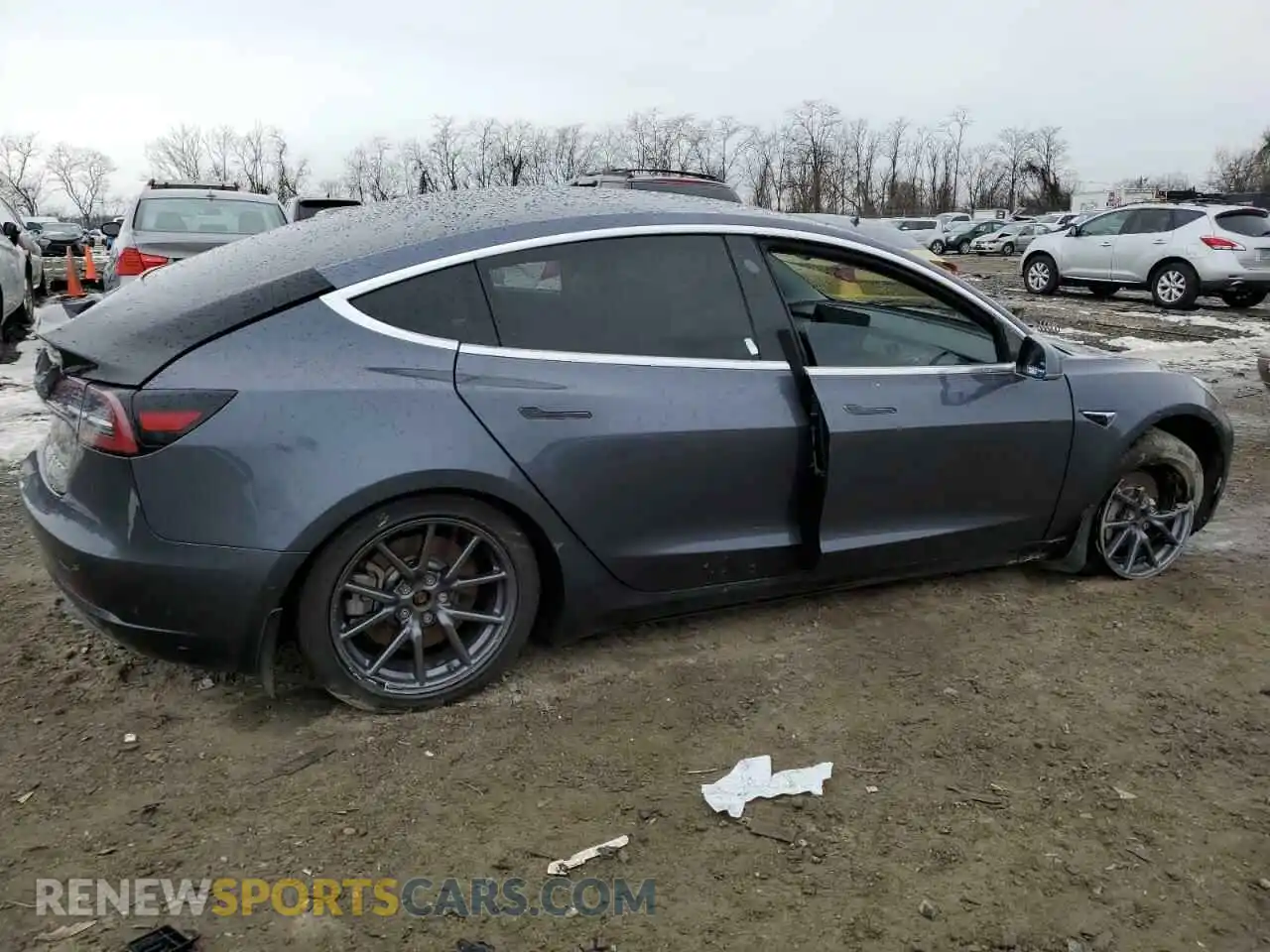 3 Photograph of a damaged car 5YJ3E1EB9LF663670 TESLA MODEL 3 2020