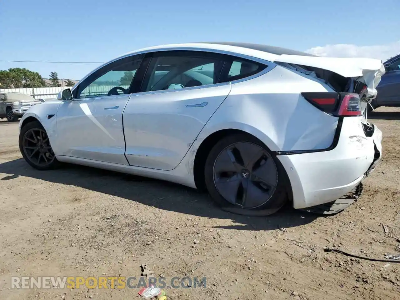 2 Photograph of a damaged car 5YJ3E1EB9LF741638 TESLA MODEL 3 2020