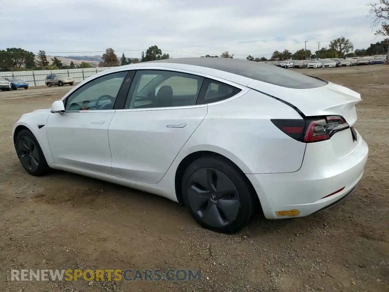 2 Photograph of a damaged car 5YJ3E1EB9LF746483 TESLA MODEL 3 2020