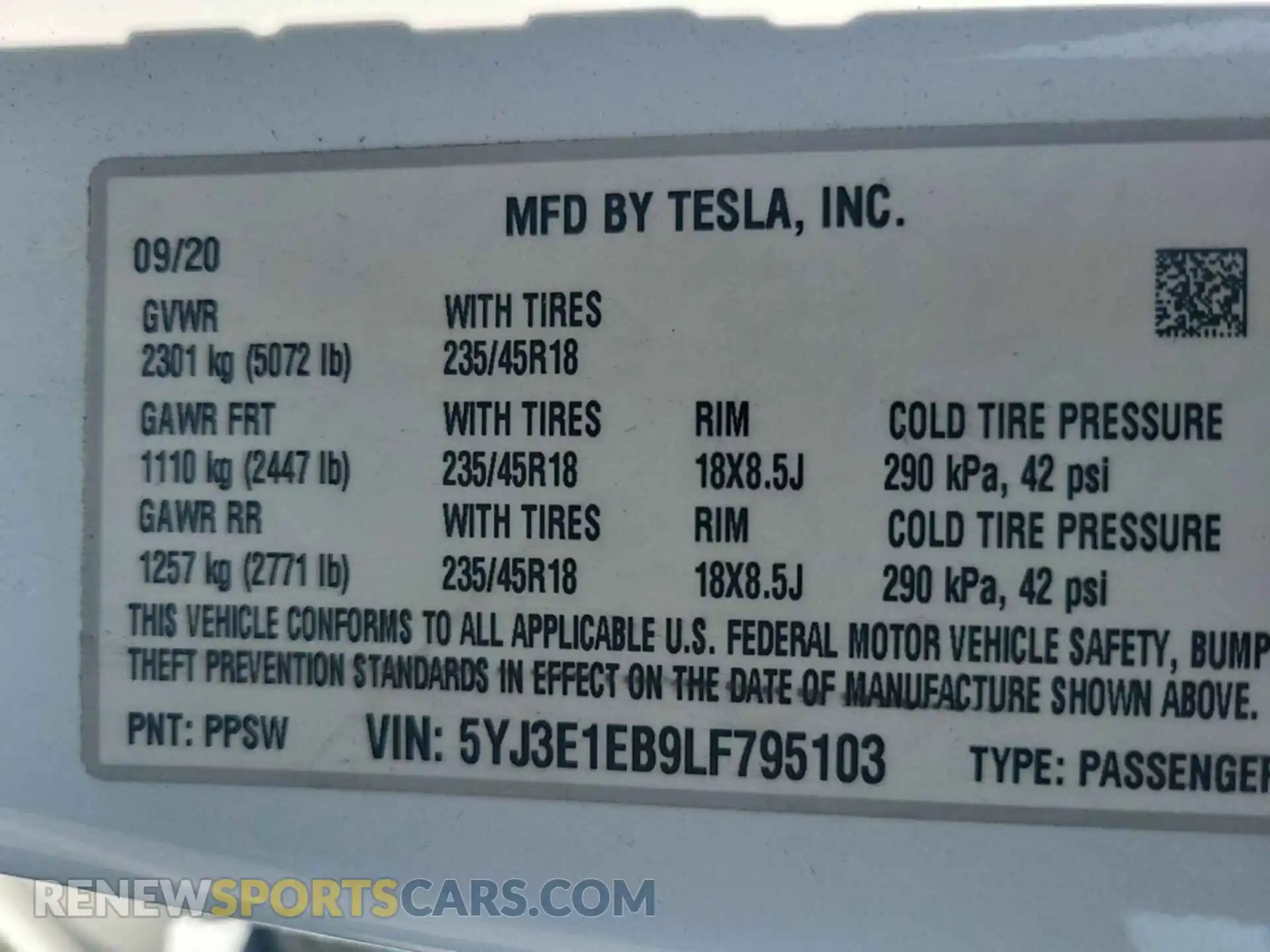 2 Photograph of a damaged car 5YJ3E1EB9LF795103 TESLA MODEL 3 2020