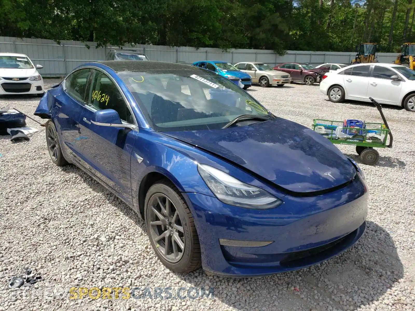1 Photograph of a damaged car 5YJ3E1EBXLF617636 TESLA MODEL 3 2020