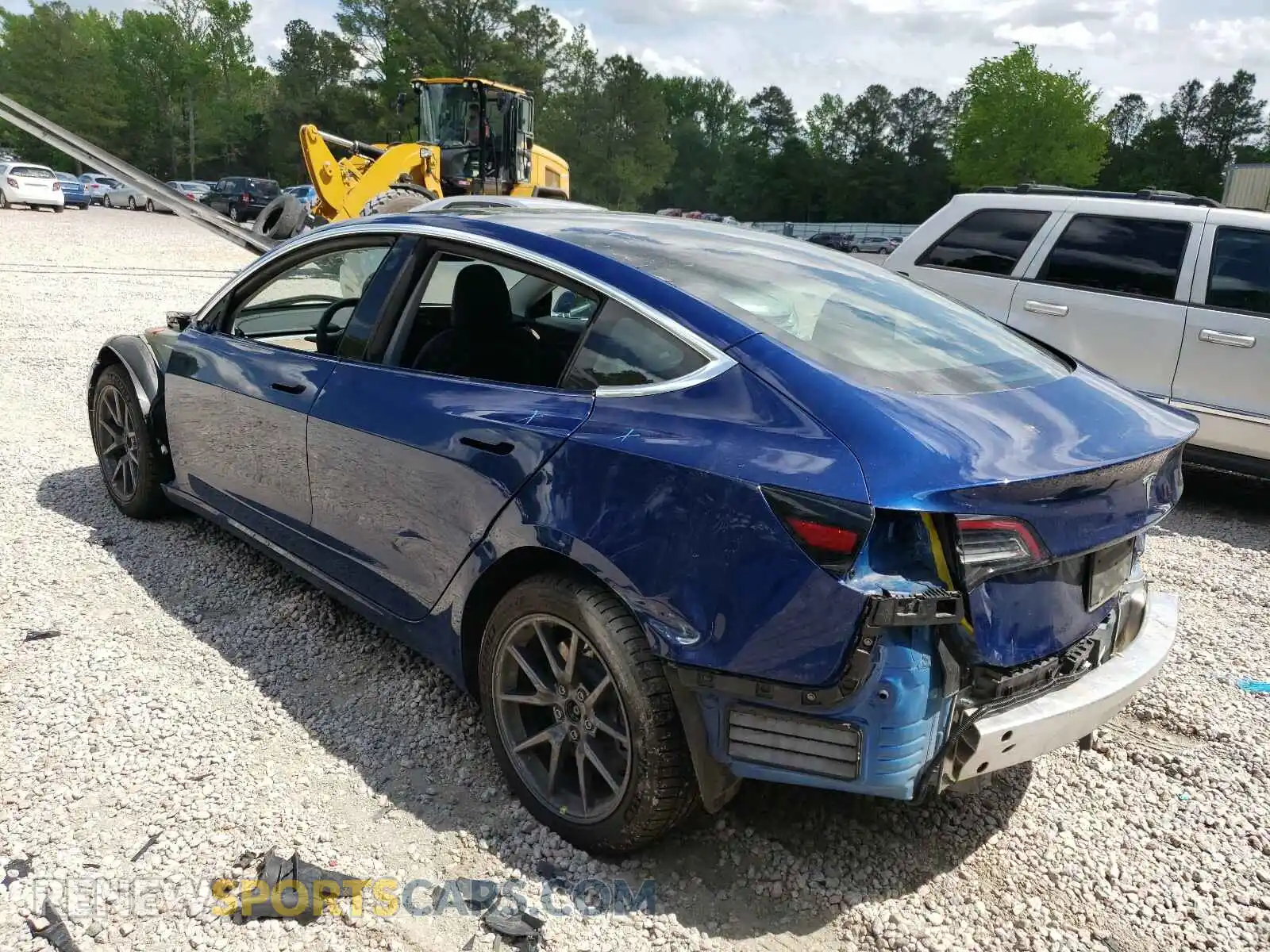3 Photograph of a damaged car 5YJ3E1EBXLF617636 TESLA MODEL 3 2020