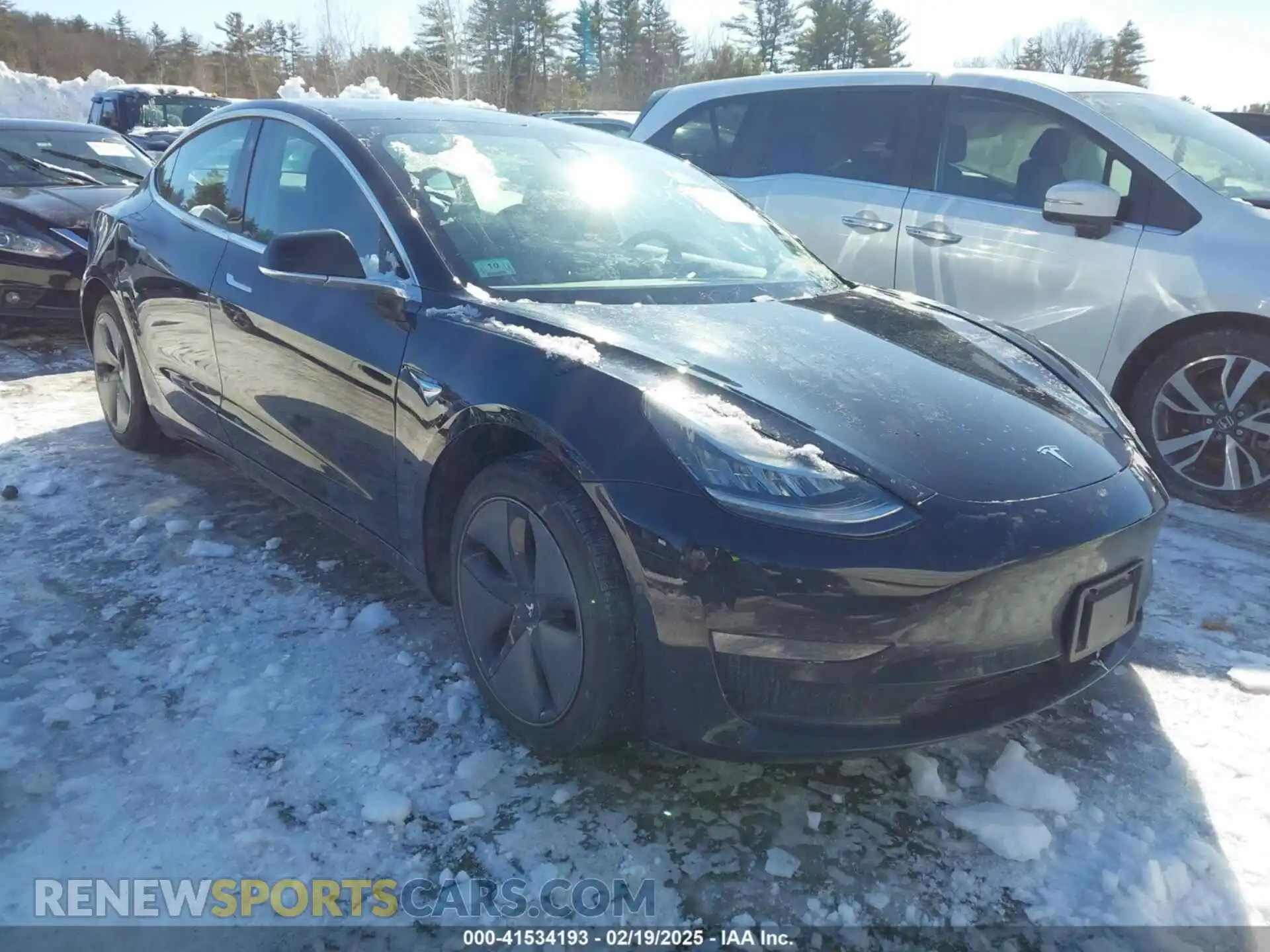 1 Photograph of a damaged car 5YJ3E1EBXLF710463 TESLA MODEL 3 2020