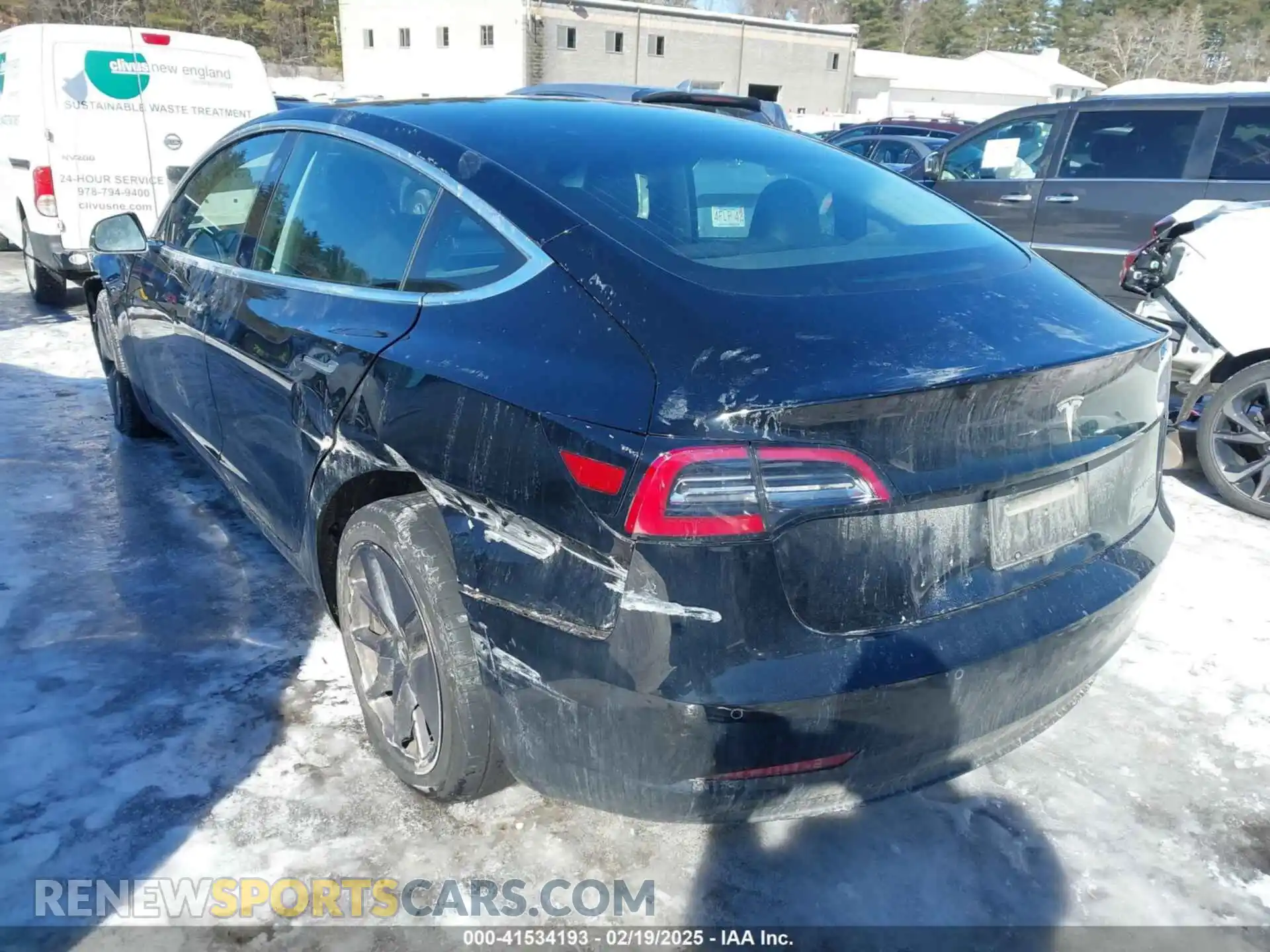 3 Photograph of a damaged car 5YJ3E1EBXLF710463 TESLA MODEL 3 2020