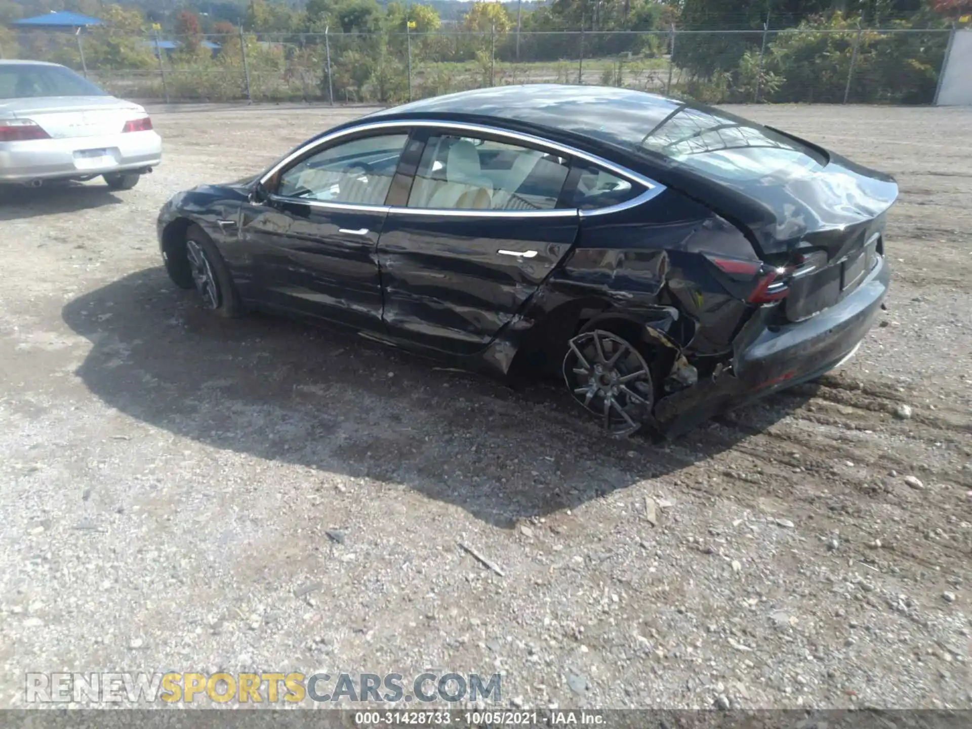3 Photograph of a damaged car 5YJ3E1EBXLF735797 TESLA MODEL 3 2020