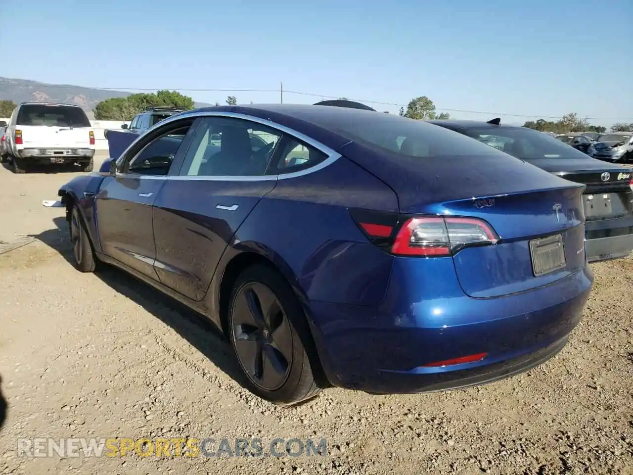 3 Photograph of a damaged car 5YJ3E1EBXLF746394 TESLA MODEL 3 2020
