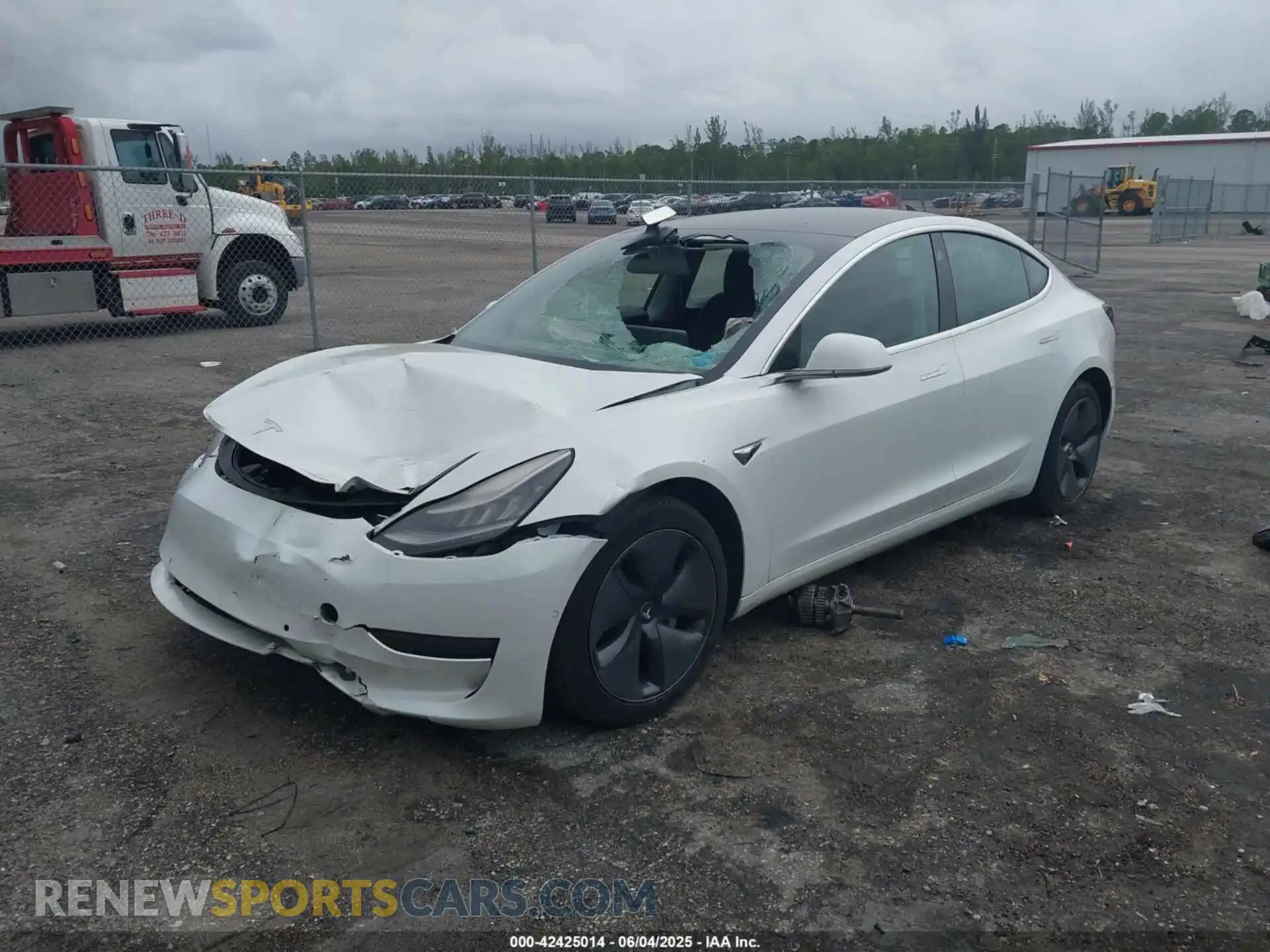 2 fotografías del automóvil dañado 5YJ3E1EBXLF790542 TESLA MODEL 3 2020