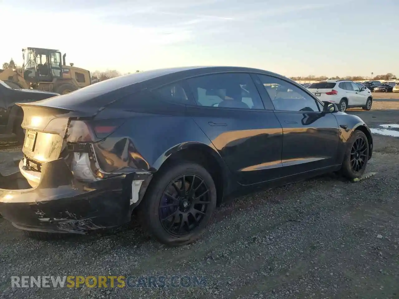 3 Photograph of a damaged car 5YJ3E1EC1LF719481 TESLA MODEL 3 2020