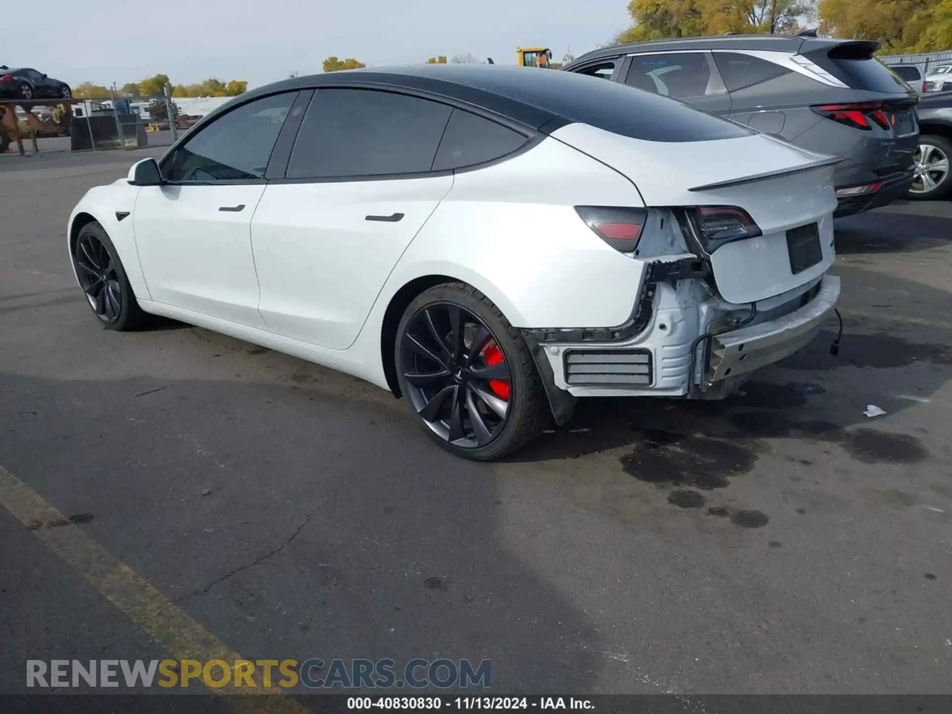3 Фотография поврежденного автомобиля 5YJ3E1EC1LF807866 TESLA MODEL 3 2020