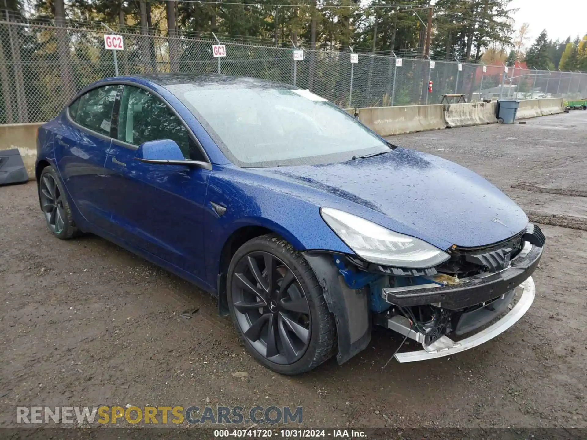 1 Photograph of a damaged car 5YJ3E1EC2LF586889 TESLA MODEL 3 2020