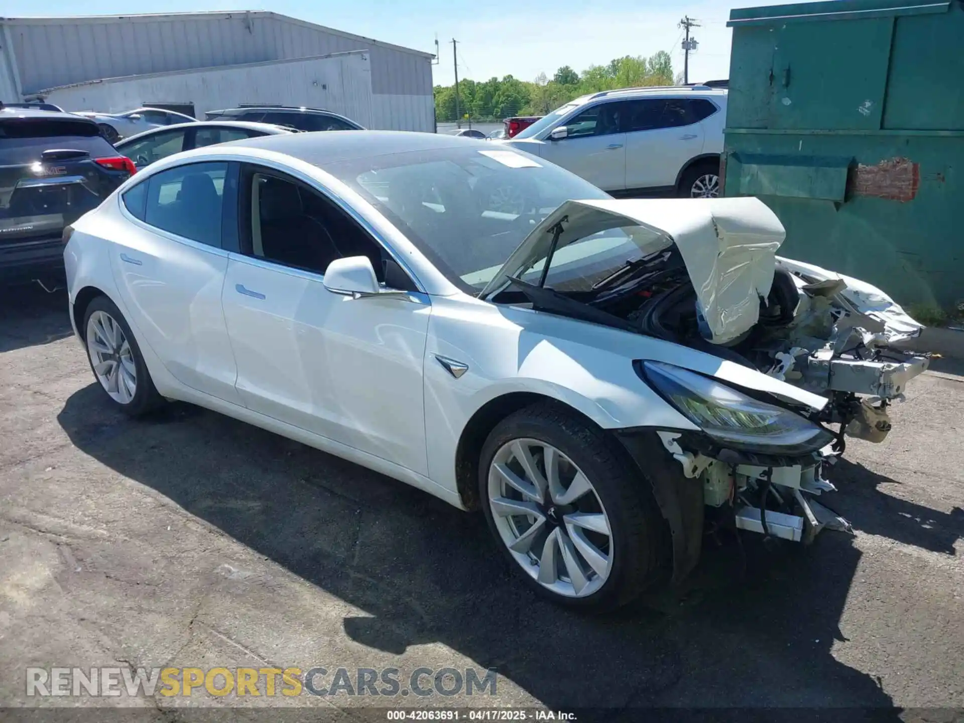 1 Photograph of a damaged car 5YJ3E1EC2LF587069 TESLA MODEL 3 2020