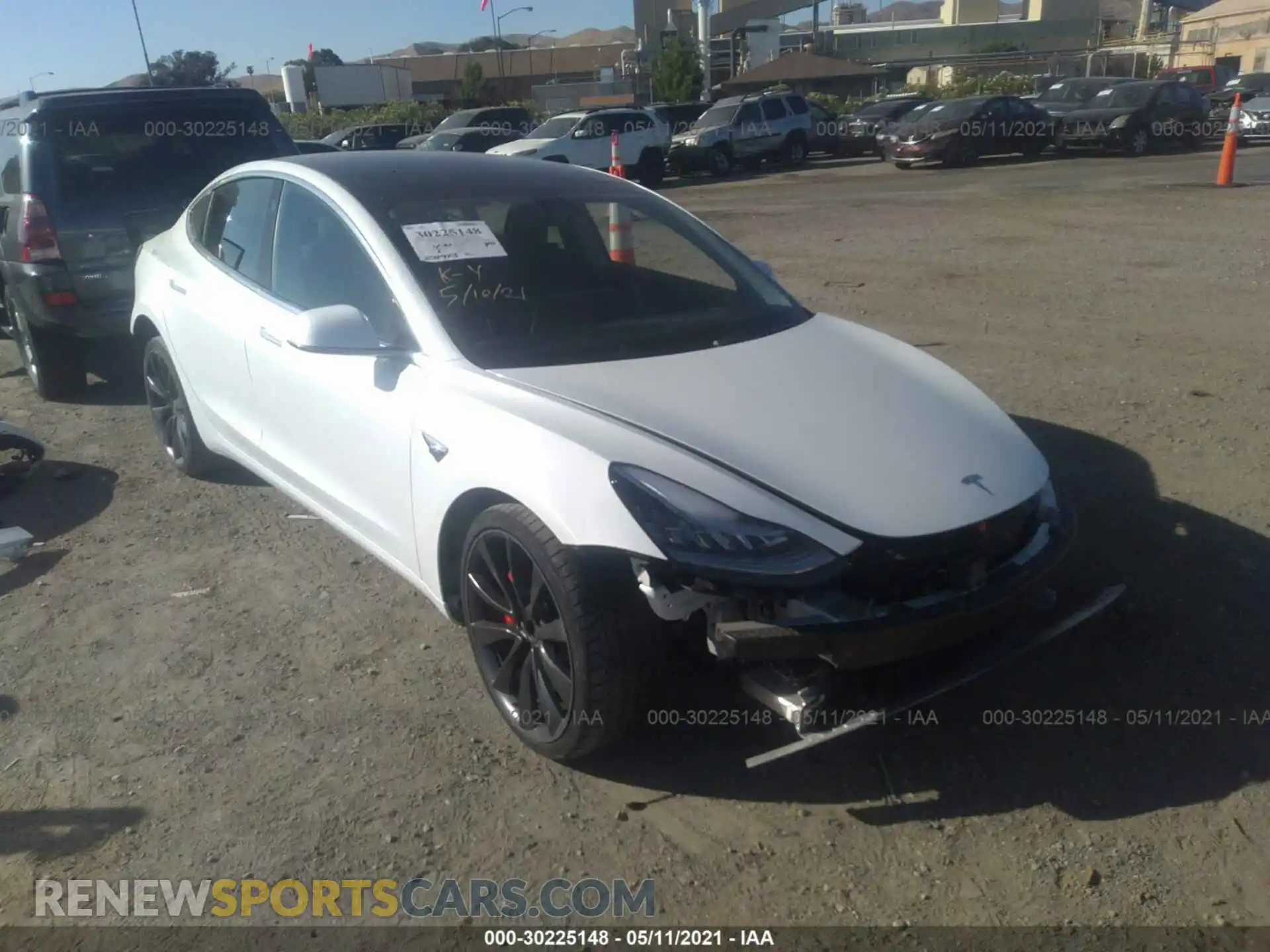 1 Photograph of a damaged car 5YJ3E1EC2LF624394 TESLA MODEL 3 2020